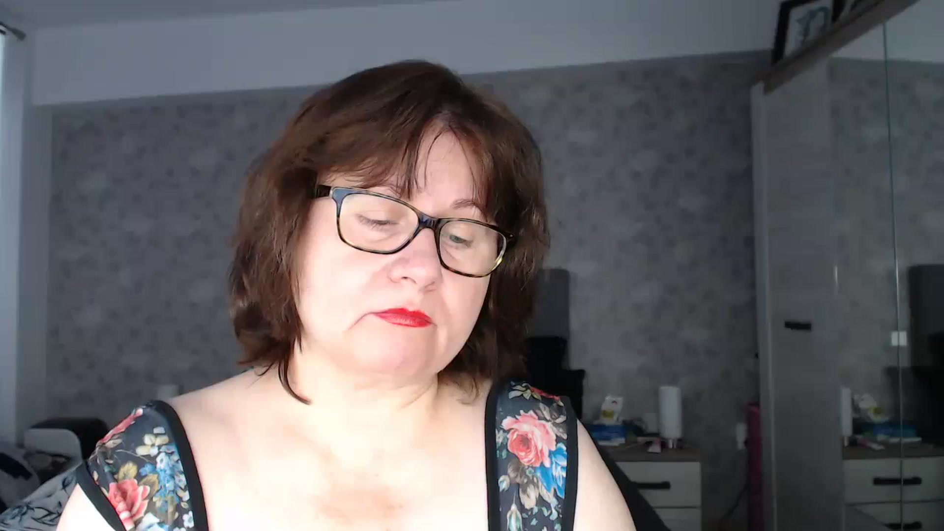 Gallery image thumbnail from PurpleAurora's myfreecams stream on, 11/21/2023, 11:03 image 2 of 20