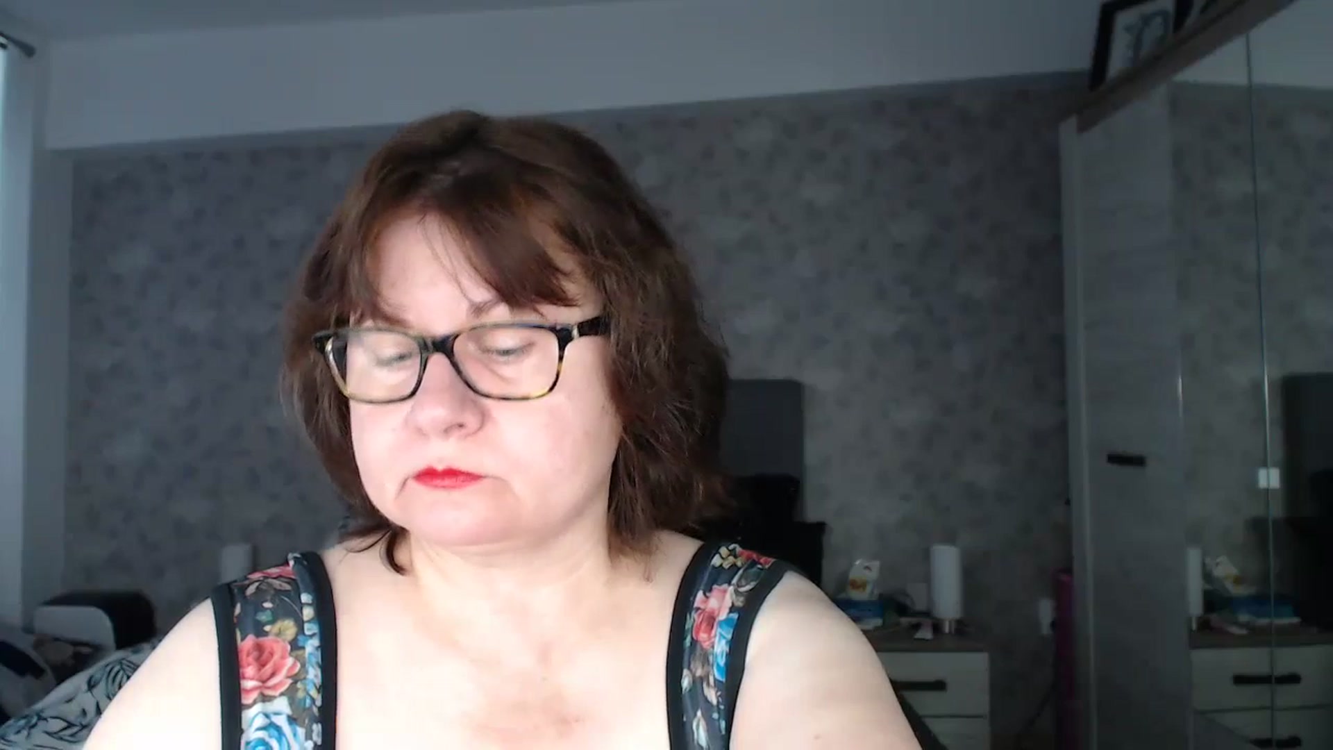 Gallery image thumbnail from PurpleAurora's myfreecams stream on, 11/21/2023, 11:03 image 5 of 20