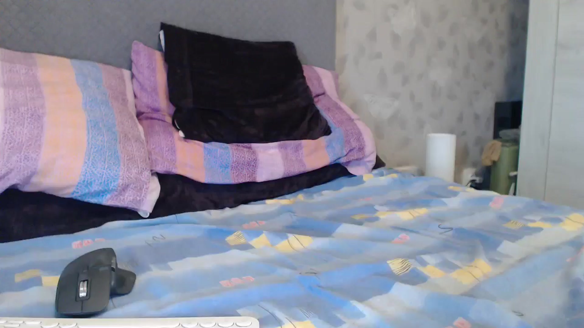 Gallery image thumbnail from PurpleAurora's myfreecams stream on, 05/18/2024, 18:24 image 5 of 20