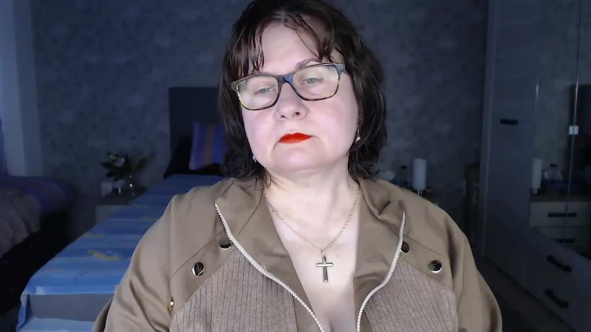 Gallery image thumbnail from PurpleAurora's myfreecams stream on, 05/19/2024, 15:22 image 16 of 20