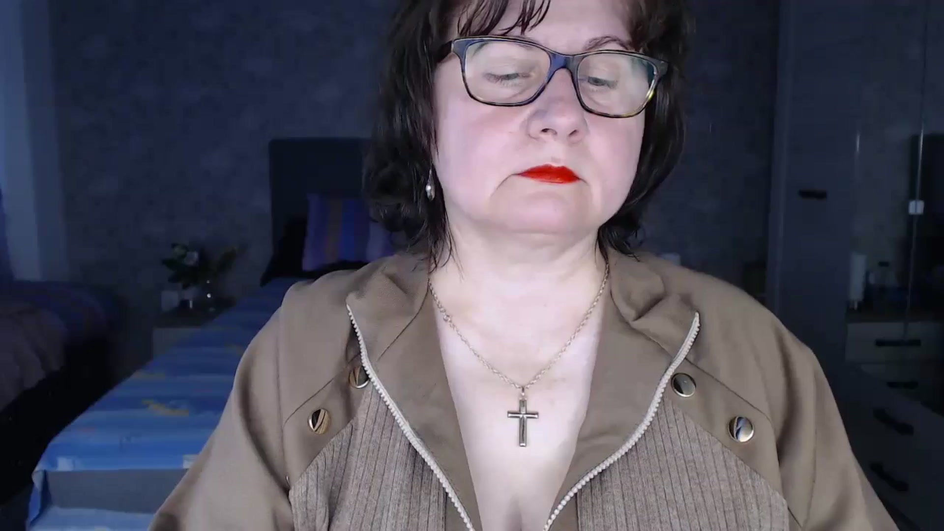 Gallery image thumbnail from PurpleAurora's myfreecams stream on, 05/19/2024, 15:22 image 17 of 20