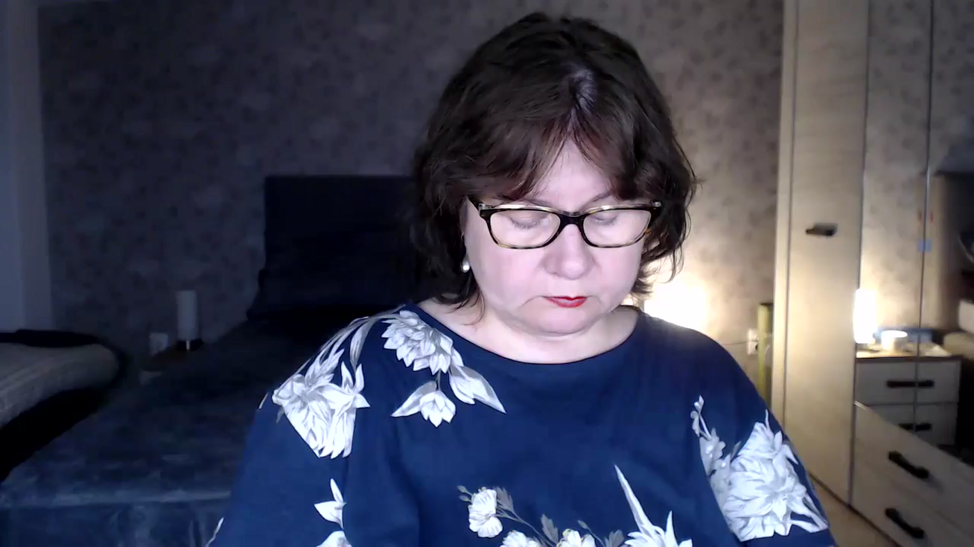 Gallery image thumbnail from PurpleAurora's myfreecams stream on, 06/01/2024, 19:41 image 18 of 20