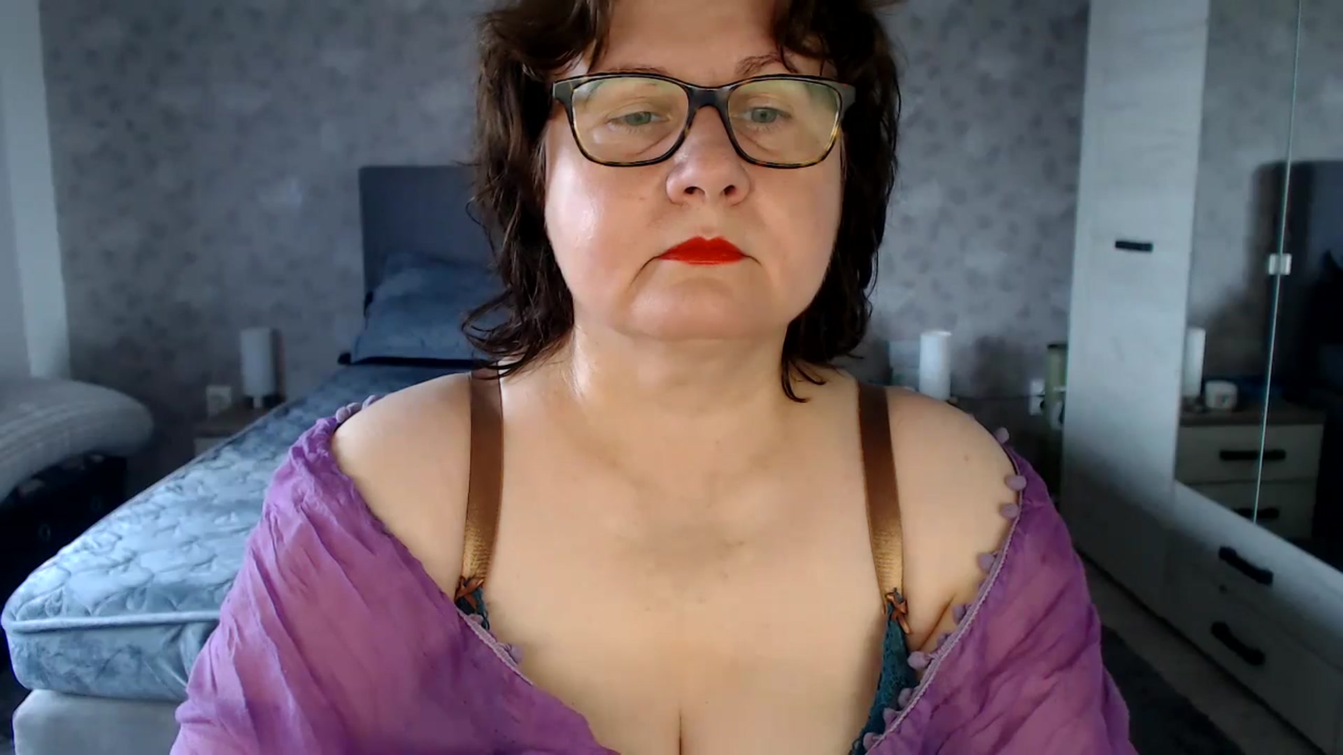 Gallery image thumbnail from PurpleAurora's myfreecams stream on, 06/02/2024, 13:21 image 3 of 20