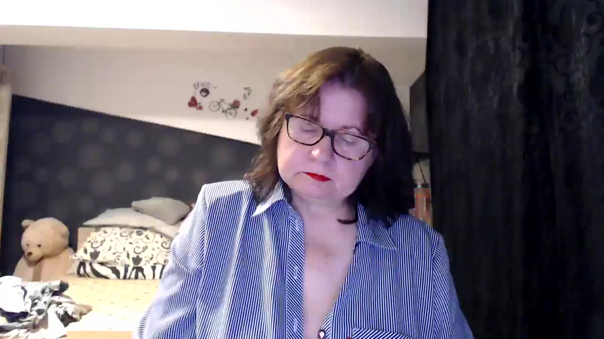 Gallery image thumbnail from PurpleAurora's myfreecams stream on, 11/24/2024, 17:14 image 5 of 20