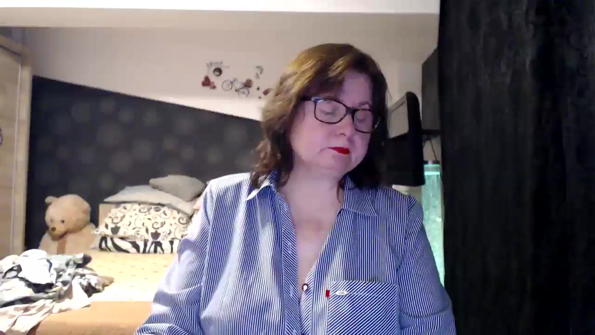 Gallery image thumbnail from PurpleAurora's myfreecams stream on, 11/24/2024, 17:14 image 15 of 20