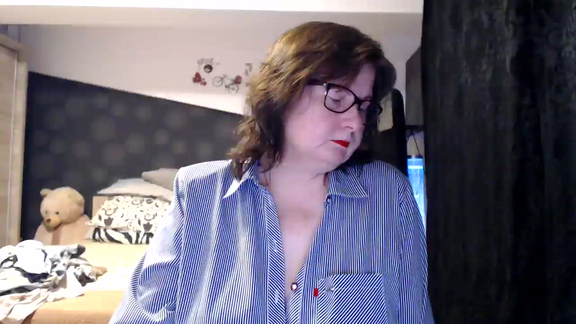 Gallery image thumbnail from PurpleAurora's myfreecams stream on, 11/24/2024, 17:14 image 8 of 20