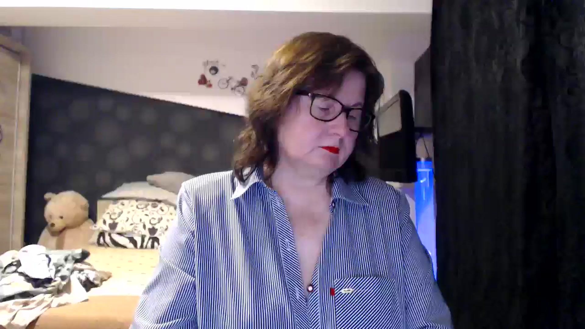 Gallery image thumbnail from PurpleAurora's myfreecams stream on, 11/24/2024, 17:14 image 11 of 20