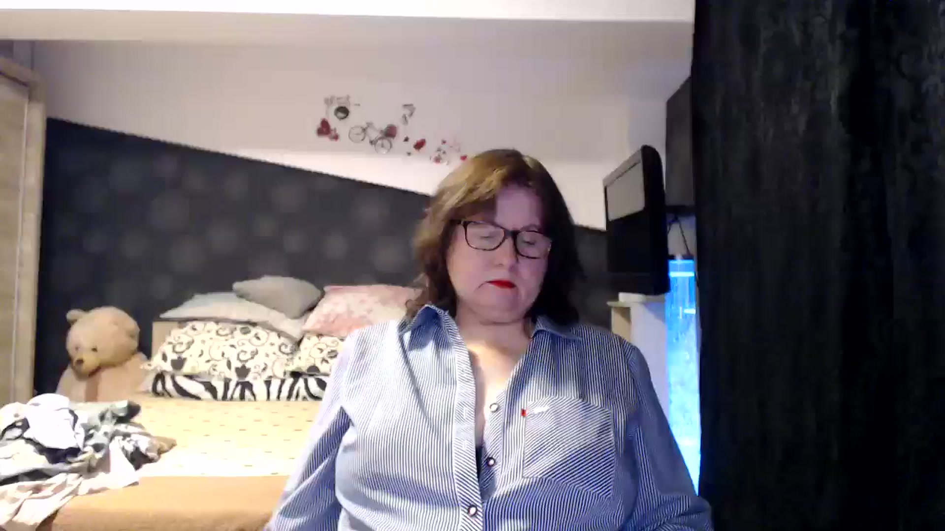 Gallery image thumbnail from PurpleAurora's myfreecams stream on, 11/24/2024, 17:14 image 9 of 20