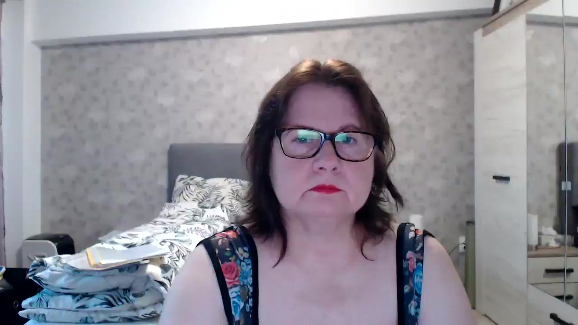 Gallery image thumbnail from PurpleAurora's myfreecams stream on, 12/01/2024, 13:39 image 6 of 20