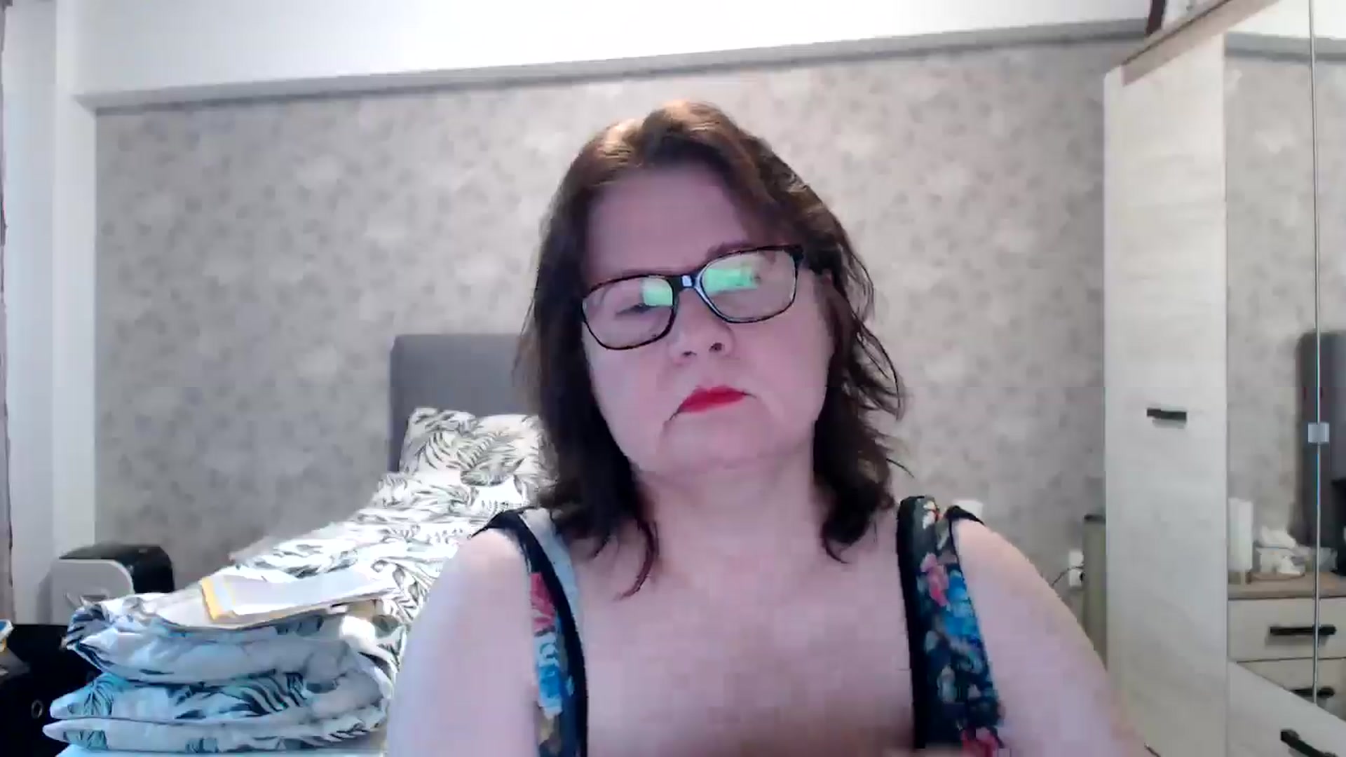 Gallery image thumbnail from PurpleAurora's myfreecams stream on, 12/01/2024, 13:39 image 2 of 20