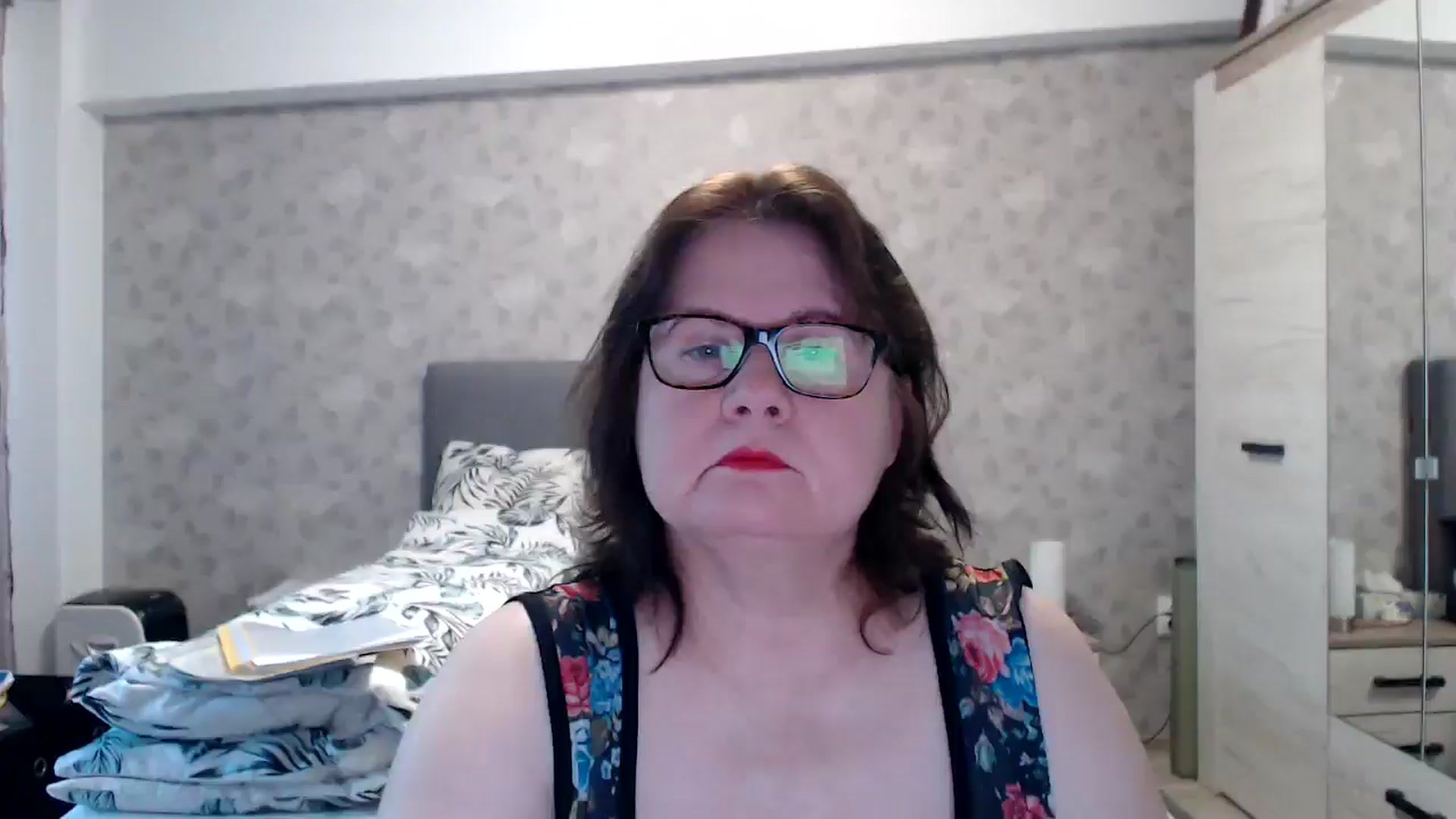 Gallery image thumbnail from PurpleAurora's myfreecams stream on, 12/01/2024, 13:39 image 7 of 20