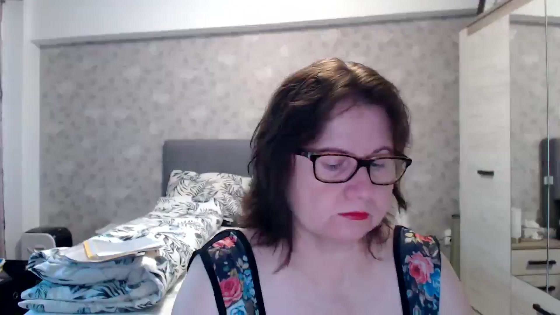 Gallery image thumbnail from PurpleAurora's myfreecams stream on, 12/01/2024, 13:39 image 14 of 20
