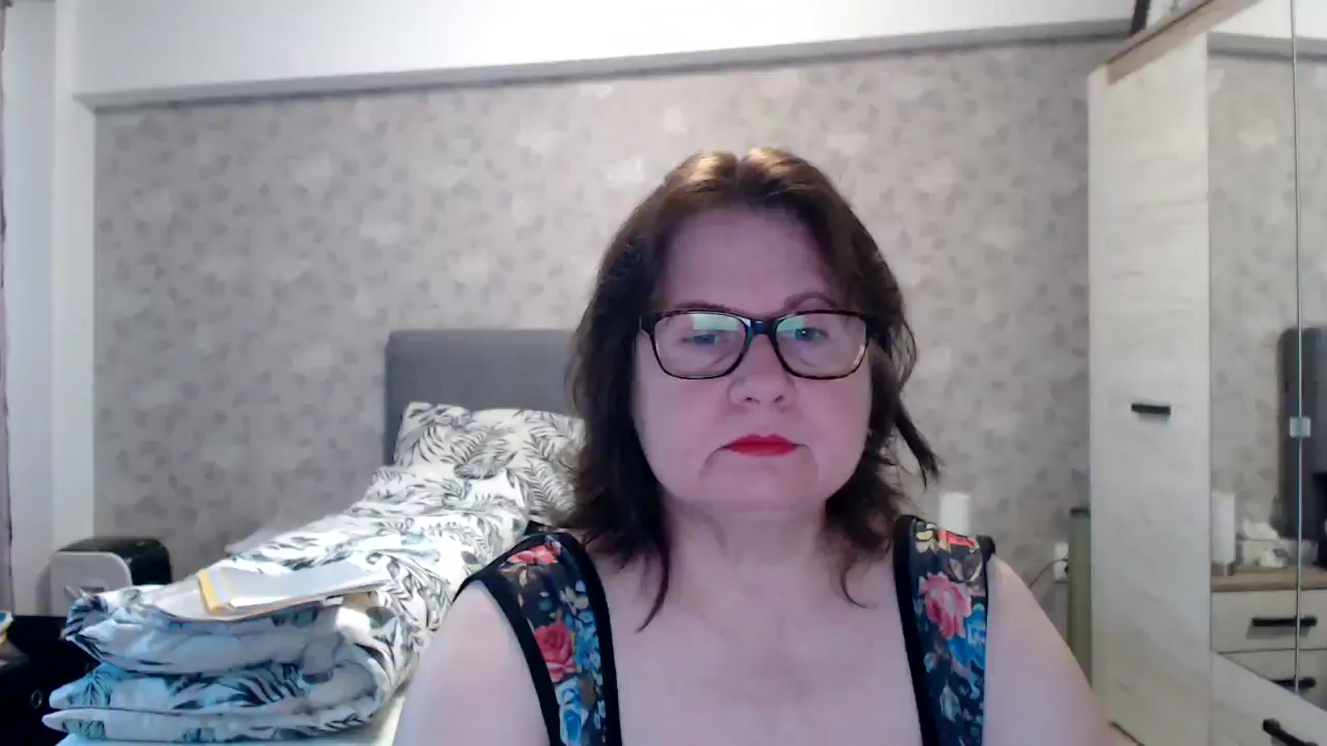 Gallery image thumbnail from PurpleAurora's myfreecams stream on, 12/01/2024, 13:39 image 13 of 20