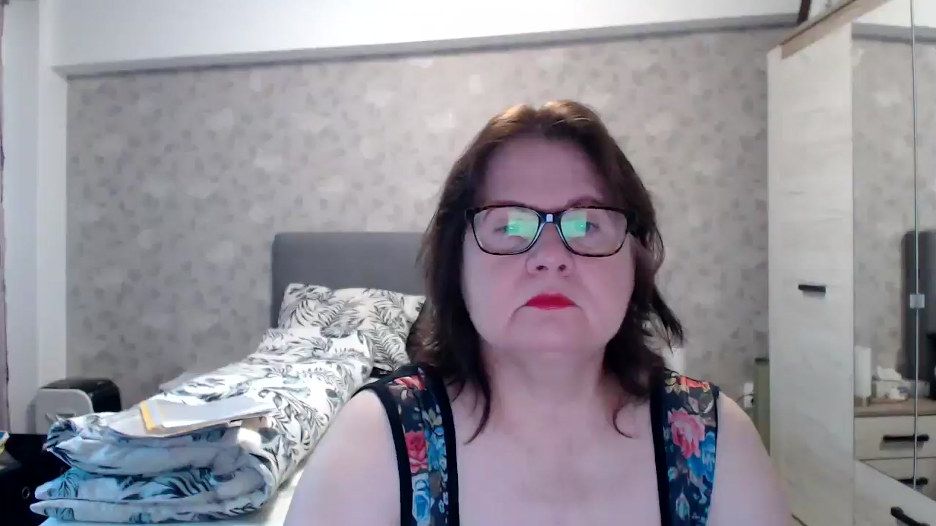Gallery image thumbnail from PurpleAurora's myfreecams stream on, 12/01/2024, 13:39 image 11 of 20