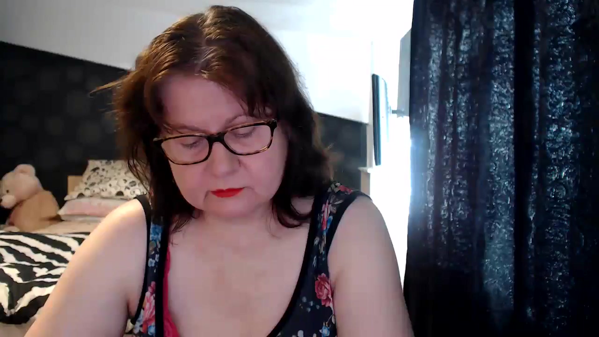 Gallery image thumbnail from PurpleAurora's myfreecams stream on, 01/05/2025, 11:06 image 11 of 20