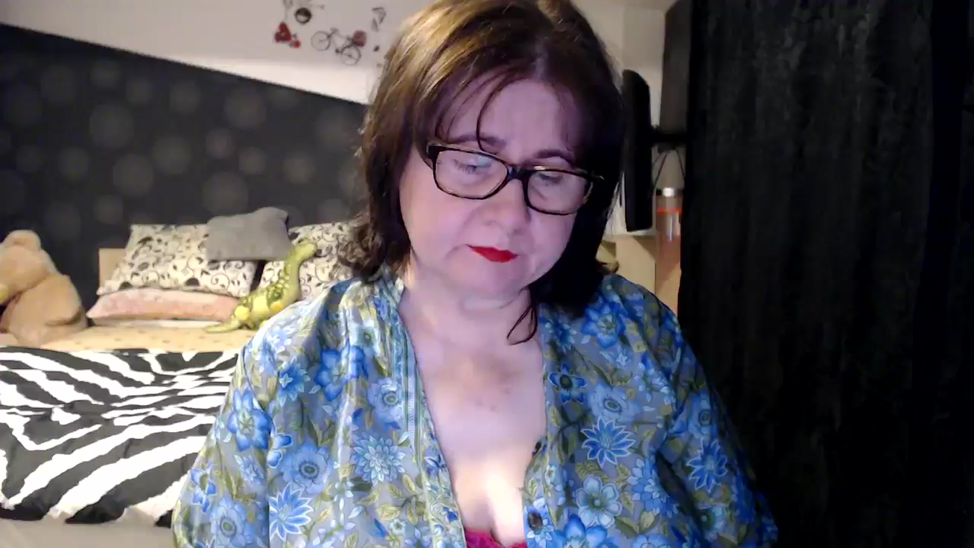 Gallery image thumbnail from PurpleAurora's myfreecams stream on, 01/07/2025, 19:56 image 7 of 20