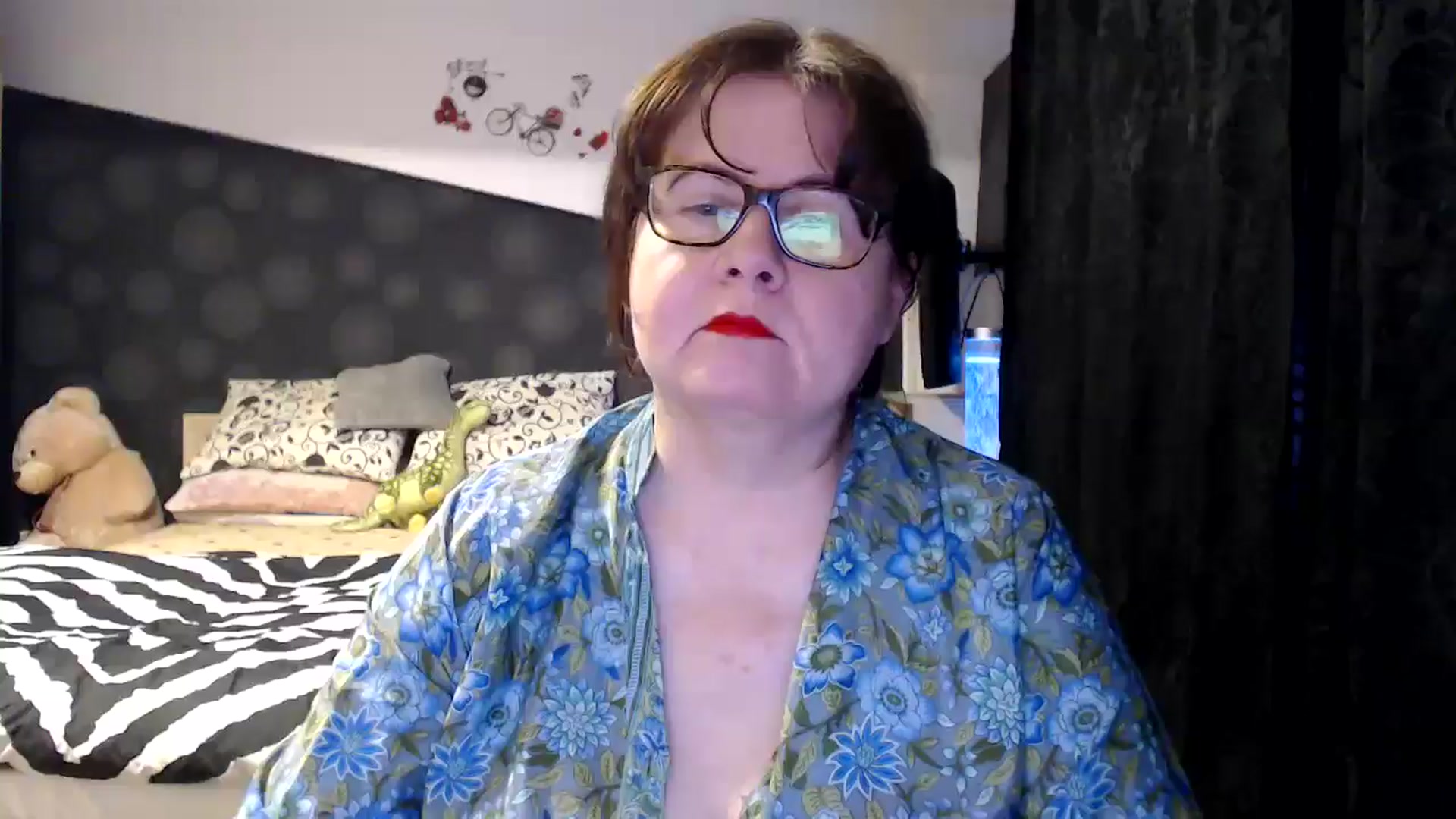 Gallery image thumbnail from PurpleAurora's myfreecams stream on, 01/07/2025, 19:56 image 1 of 20