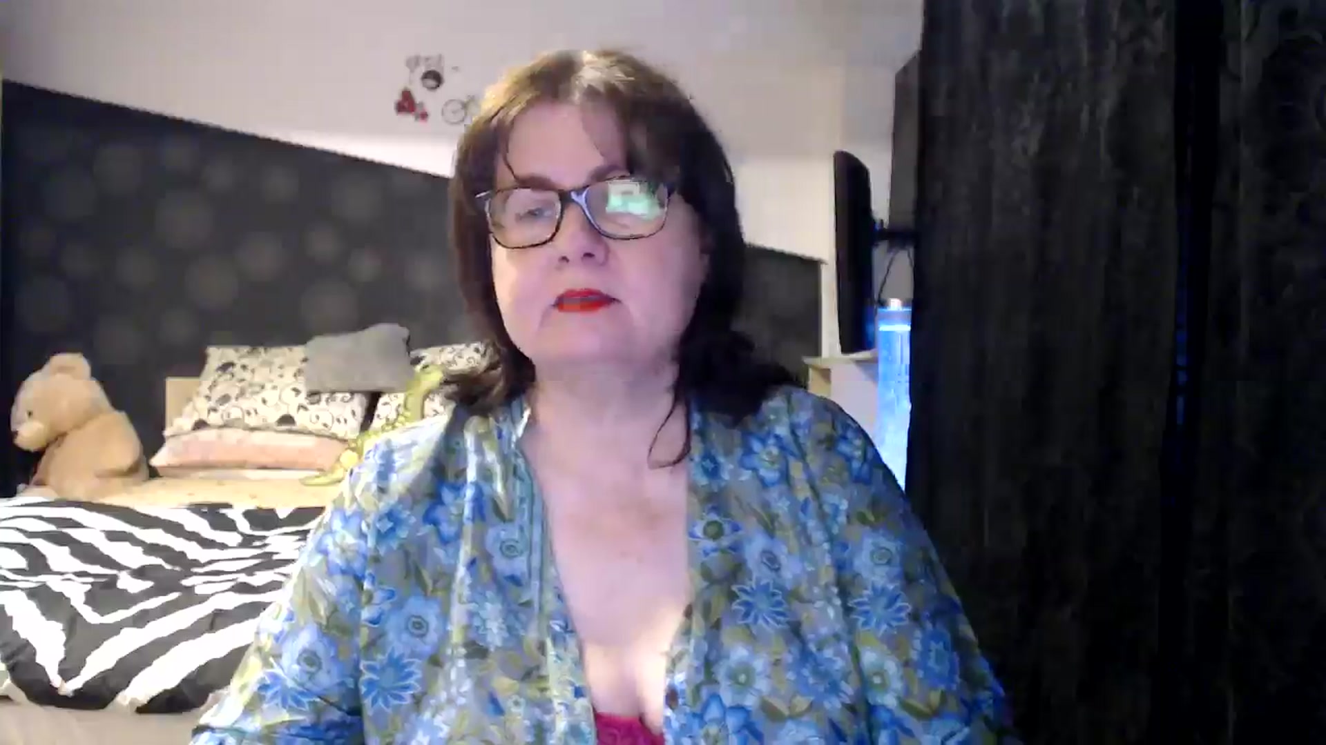 Gallery image thumbnail from PurpleAurora's myfreecams stream on, 01/07/2025, 19:56 image 4 of 20