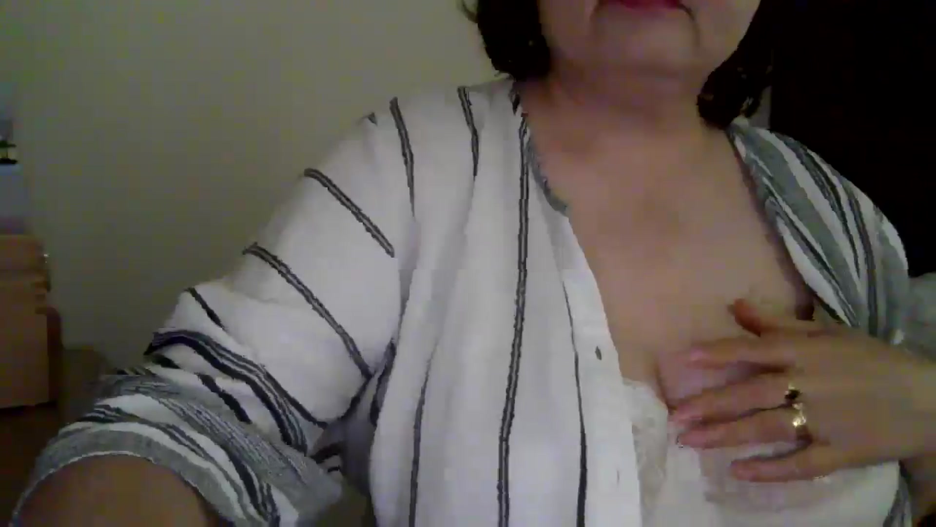 Gallery image thumbnail from PurpleAurora's myfreecams stream on, 06/02/2025, 16:43 image 2 of 20
