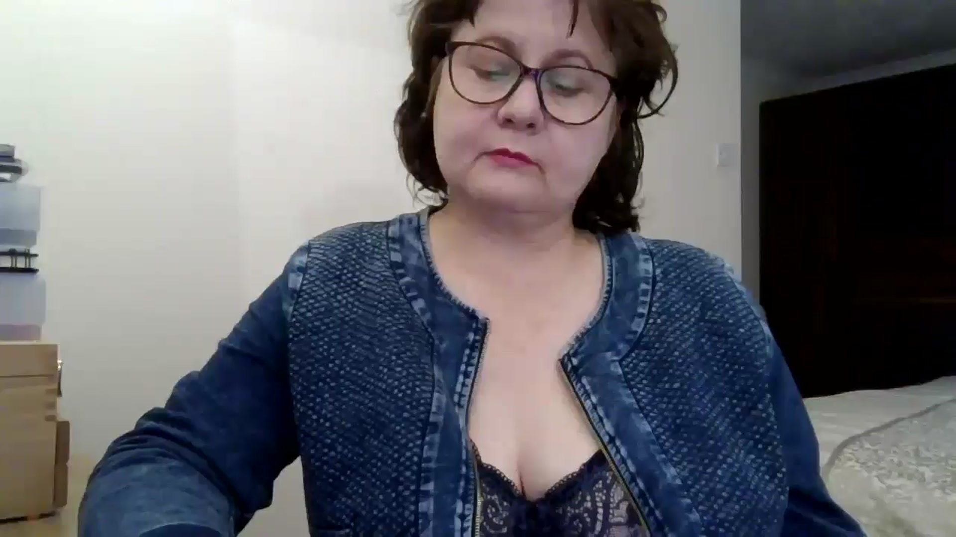 Gallery image thumbnail from PurpleAurora's myfreecams stream on, 06/03/2025, 14:27 image 9 of 20