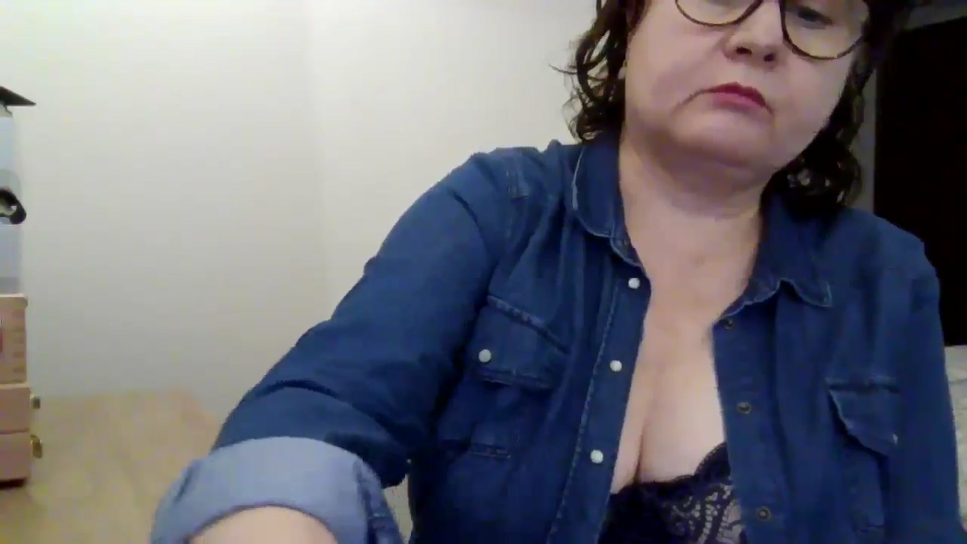Gallery image thumbnail from PurpleAurora's myfreecams stream on, 06/14/2025, 11:53 image 11 of 20