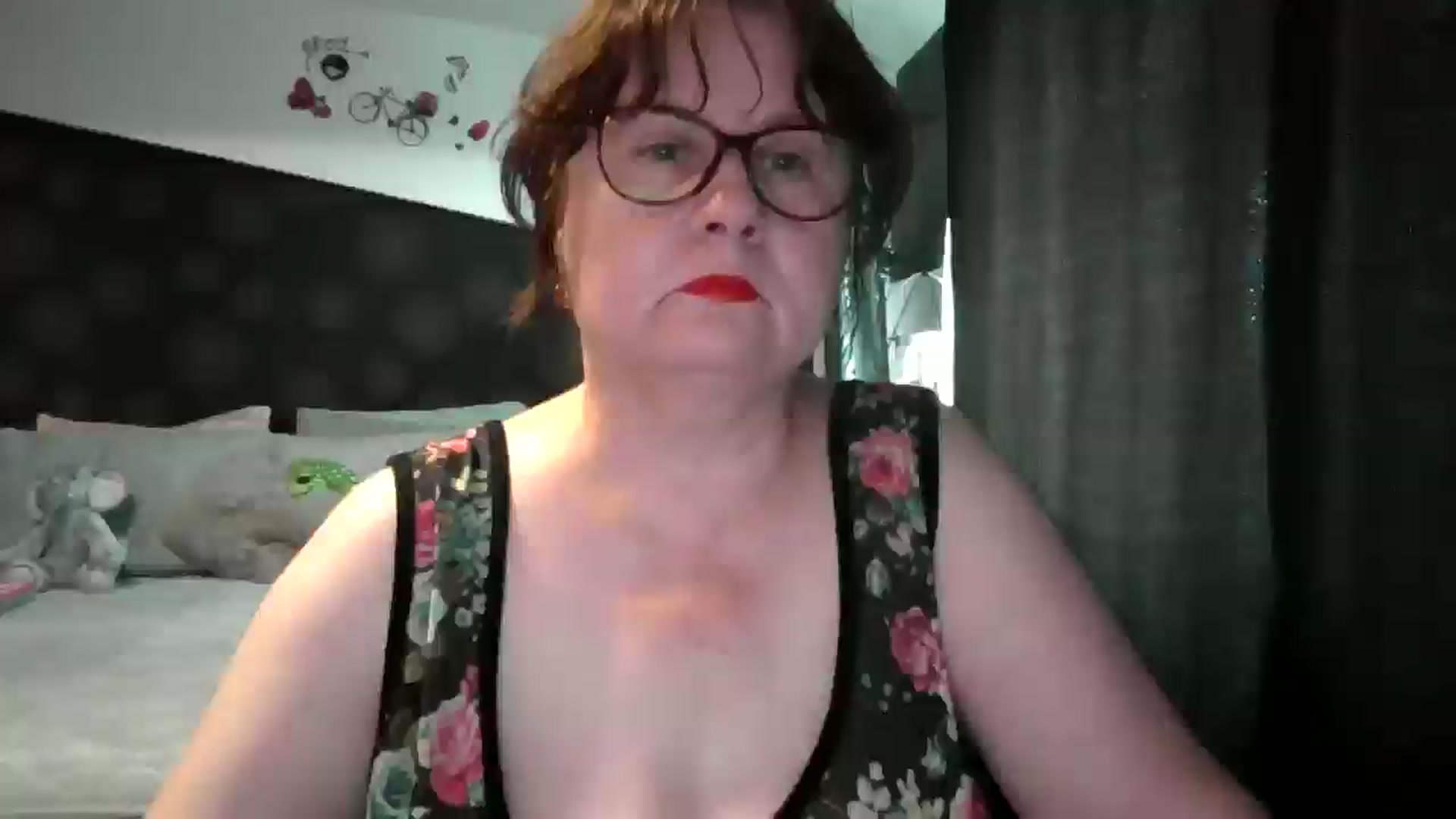 Gallery image thumbnail from PurpleAurora's myfreecams stream on, 06/28/2025, 15:25 image 10 of 20