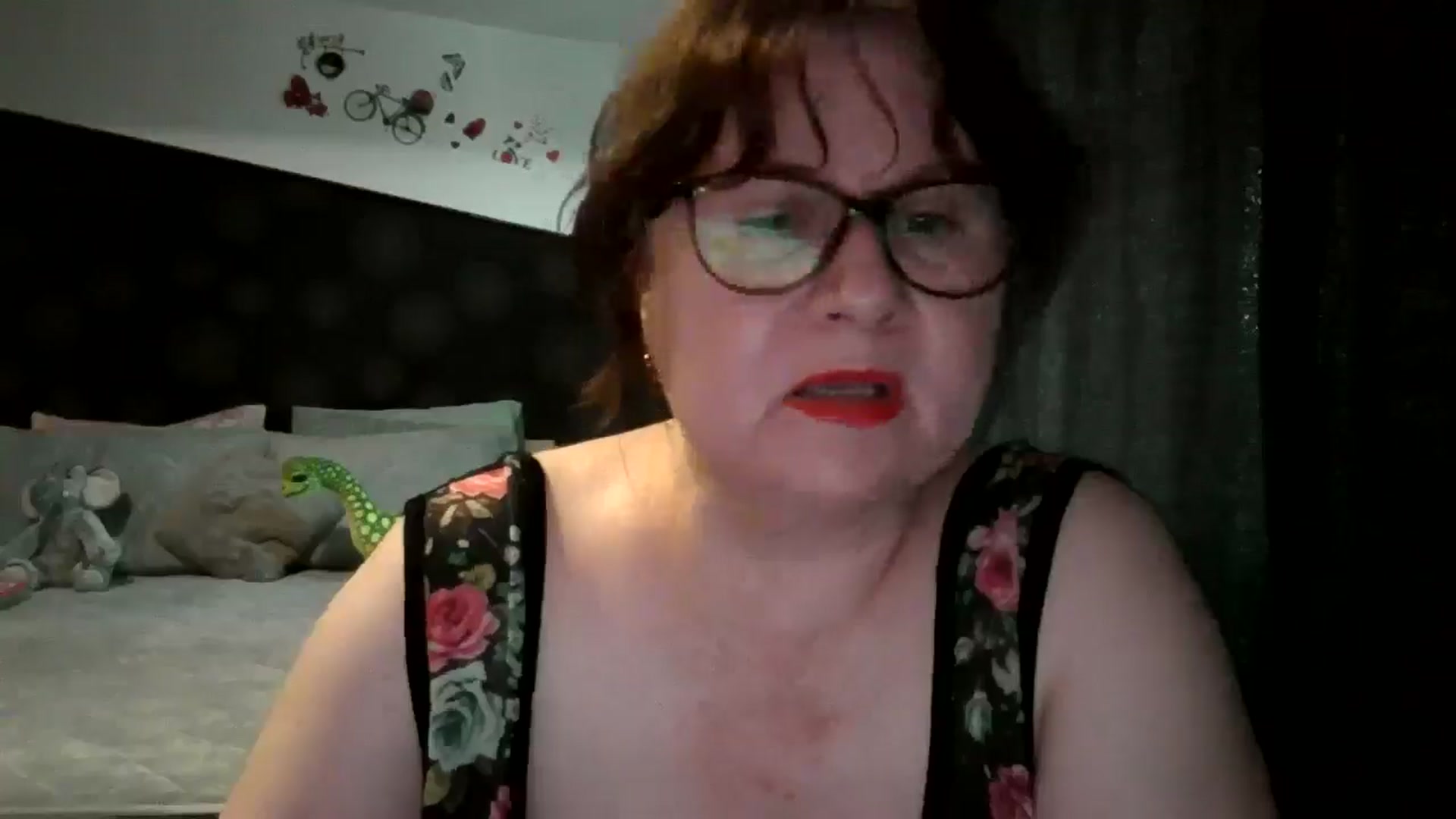 Gallery image thumbnail from PurpleAurora's myfreecams stream on, 06/28/2025, 15:25 image 15 of 20