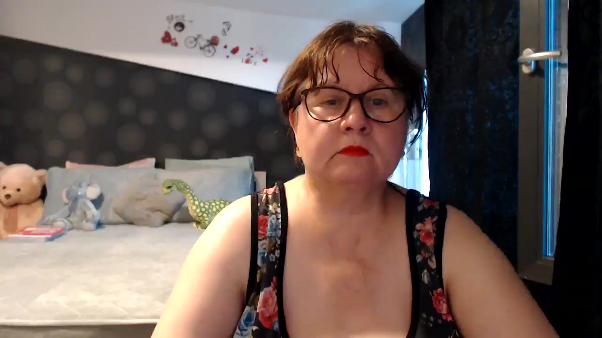 Gallery image thumbnail from PurpleAurora's myfreecams stream on, 06/29/2025, 16:23 image 7 of 20