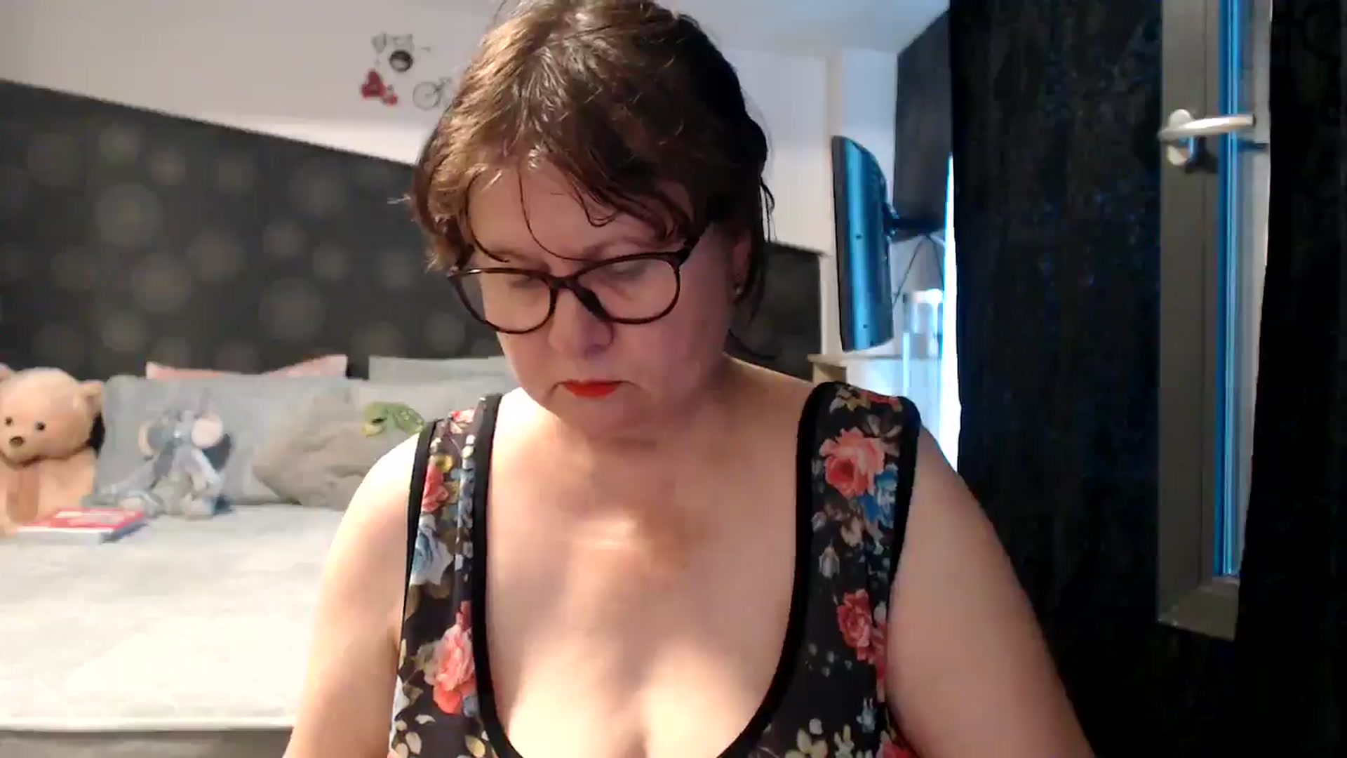 Gallery image thumbnail from PurpleAurora's myfreecams stream on, 06/29/2025, 17:41 image 2 of 20