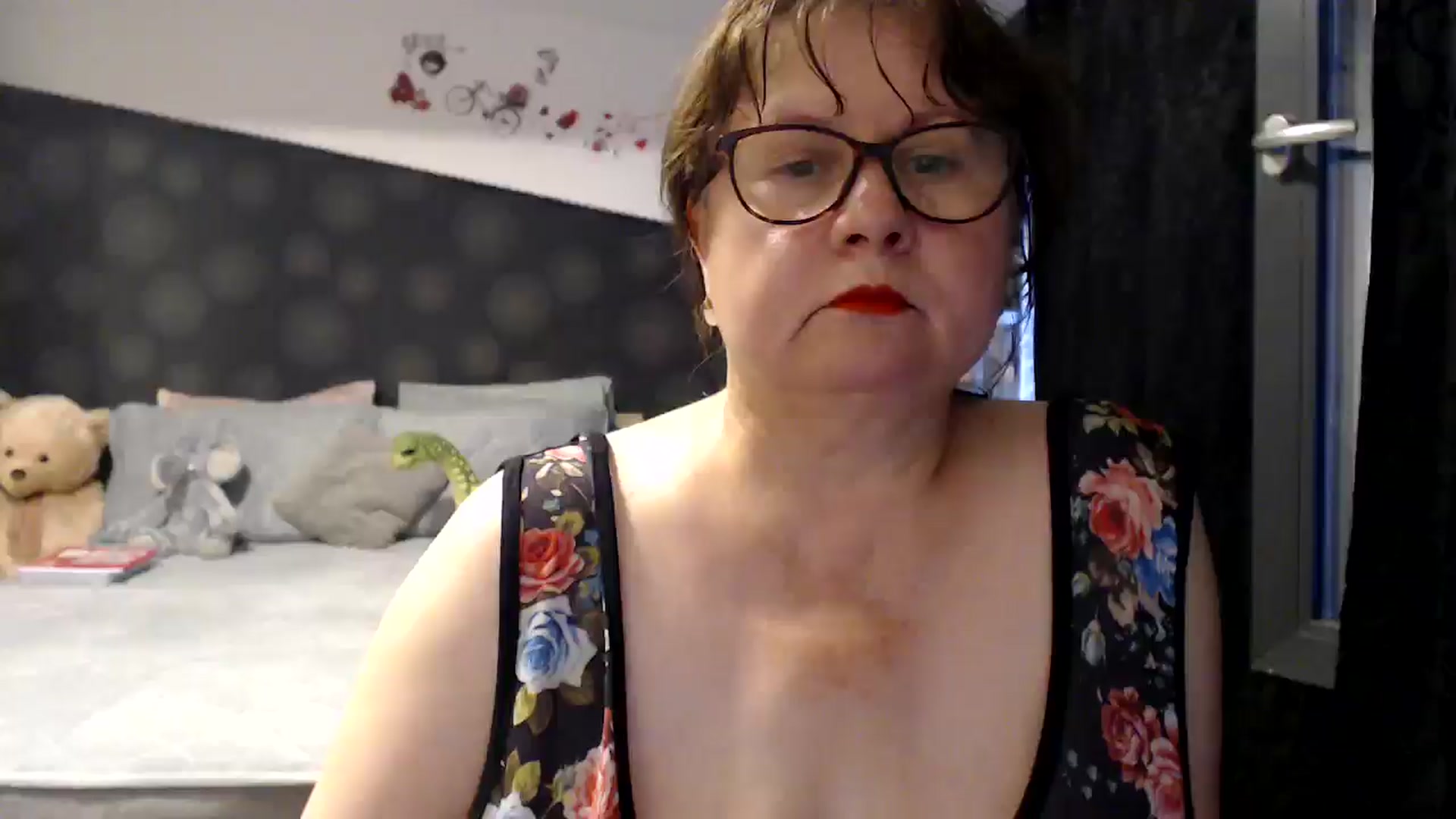 Gallery image thumbnail from PurpleAurora's myfreecams stream on, 06/29/2025, 17:41 image 20 of 20