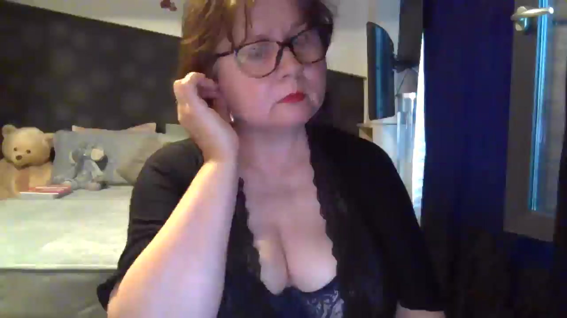 Gallery image thumbnail from PurpleAurora's myfreecams stream on, 07/01/2025, 17:49 image 7 of 20