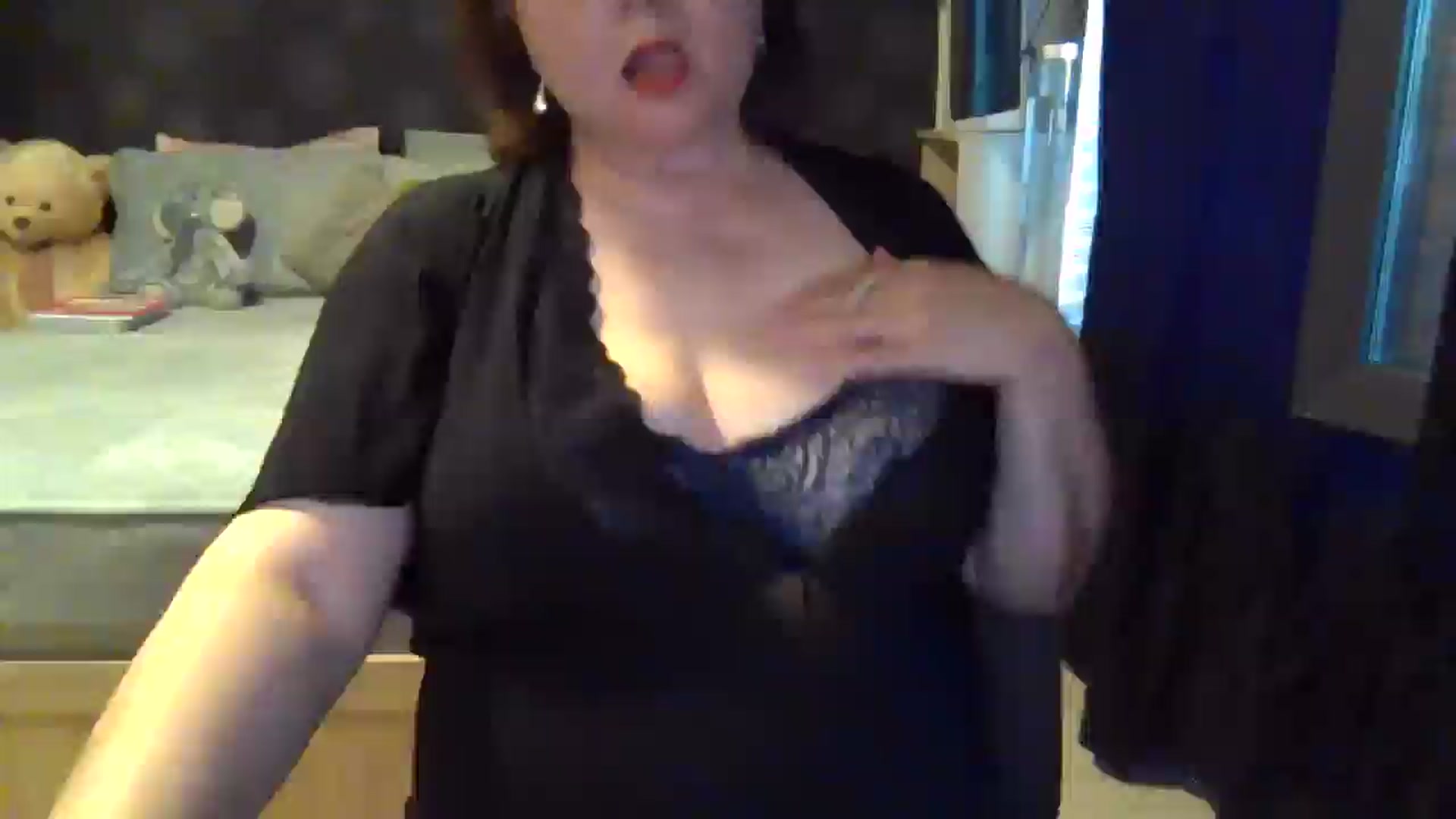 Gallery image thumbnail from PurpleAurora's myfreecams stream on, 07/01/2025, 17:49 image 11 of 20