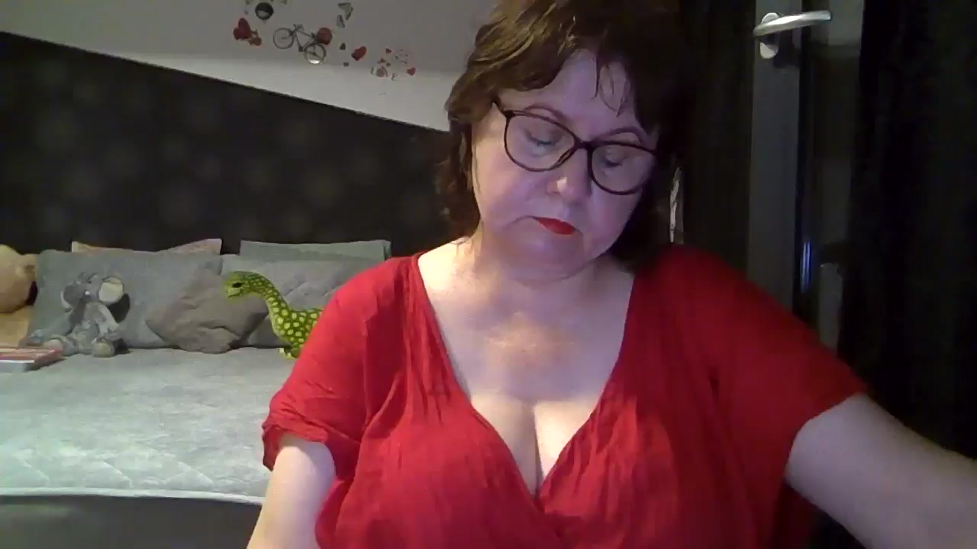 Gallery image thumbnail from PurpleAurora's myfreecams stream on, 07/23/2025, 19:04 image 18 of 20