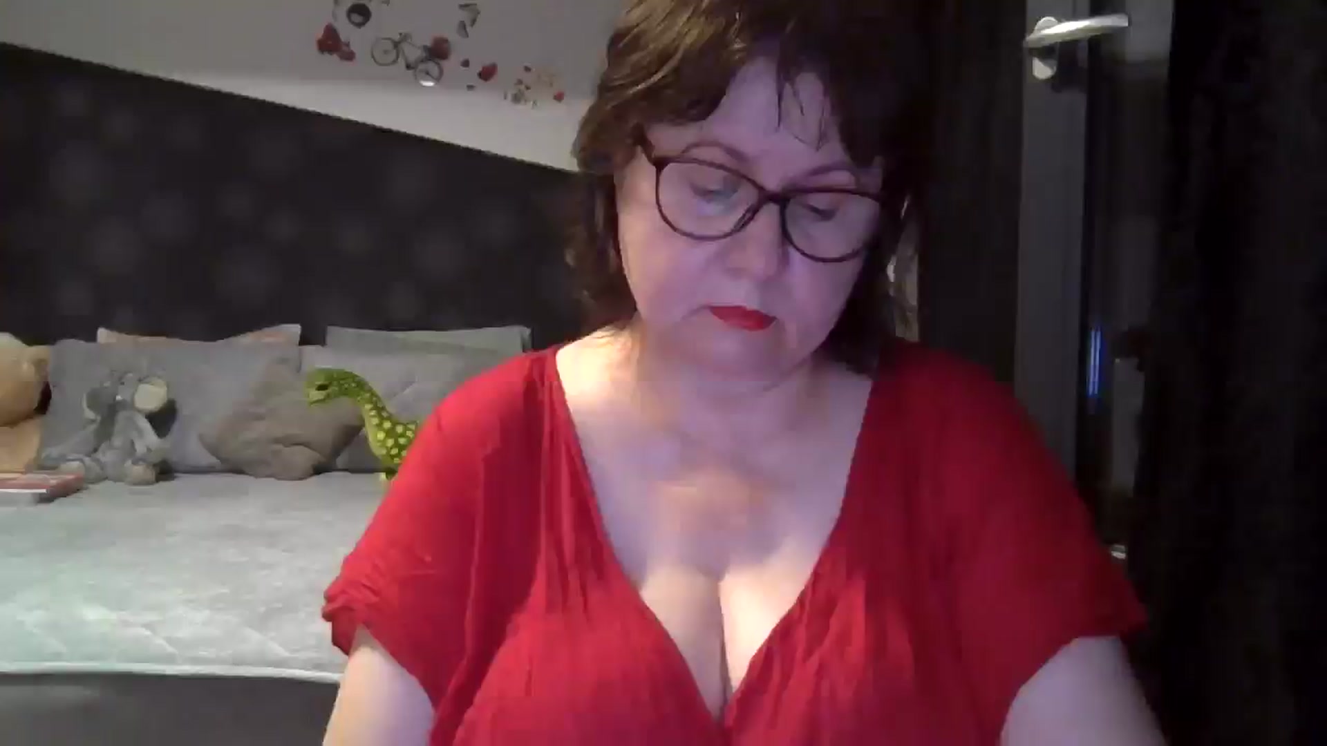 Gallery image thumbnail from PurpleAurora's myfreecams stream on, 07/23/2025, 19:04 image 19 of 20