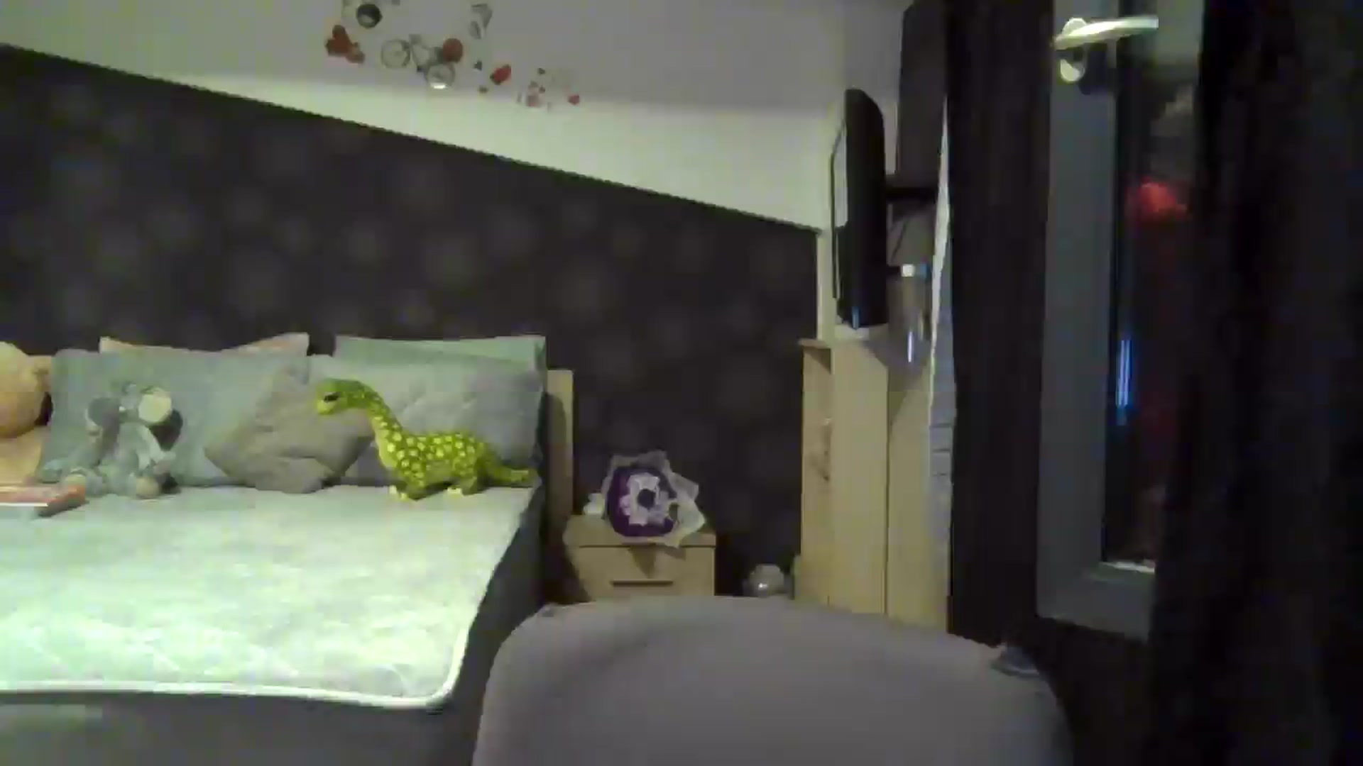 Gallery image thumbnail from PurpleAurora's myfreecams stream on, 07/23/2025, 19:04 image 8 of 20