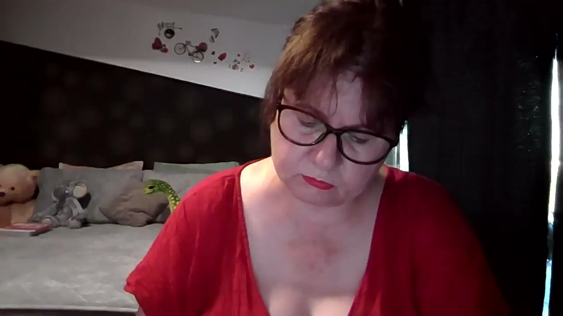 Gallery image thumbnail from PurpleAurora's myfreecams stream on, 07/27/2025, 16:30 image 14 of 20