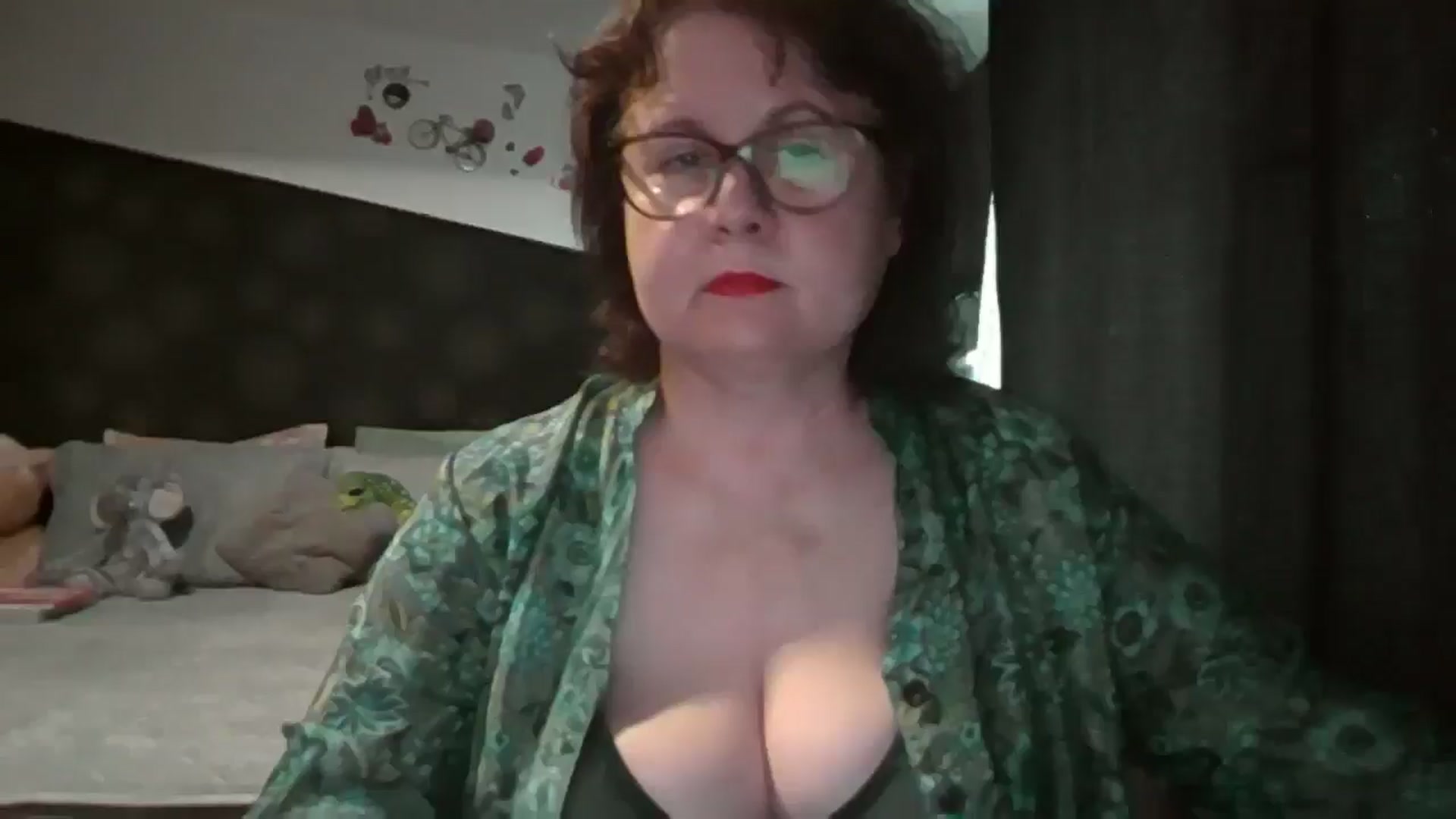 Gallery image thumbnail from PurpleAurora's myfreecams stream on, 07/29/2025, 14:12 image 19 of 20