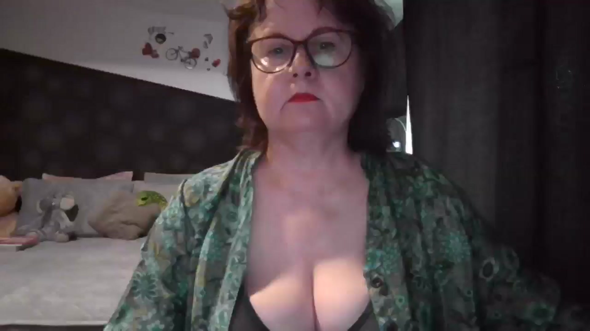 Gallery image thumbnail from PurpleAurora's myfreecams stream on, 07/29/2025, 15:50 image 1 of 20