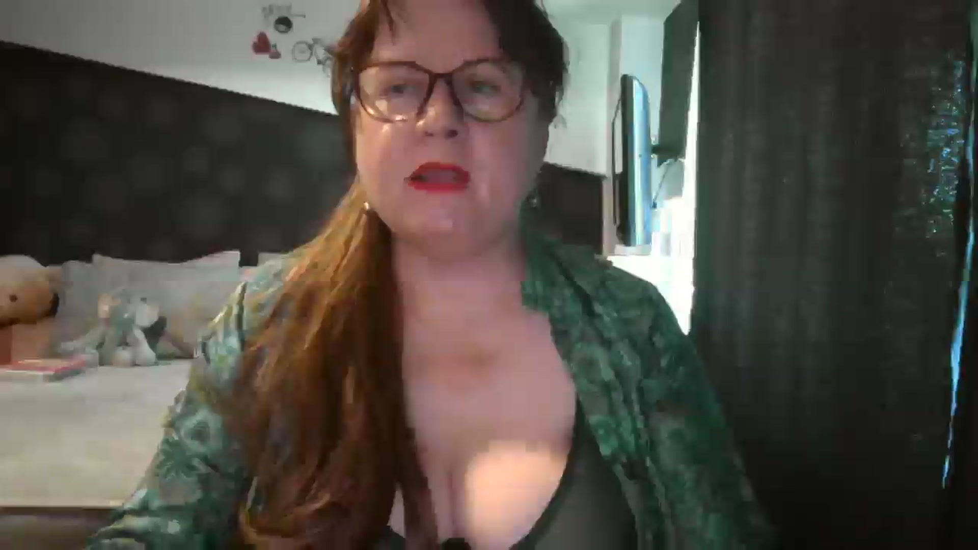 Gallery image thumbnail from PurpleAurora's myfreecams stream on, 08/01/2025, 09:54 image 10 of 20