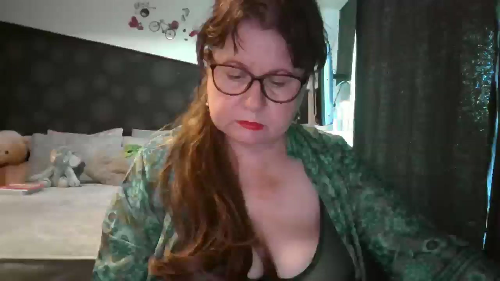 Gallery image thumbnail from PurpleAurora's myfreecams stream on, 08/01/2025, 09:54 image 6 of 20