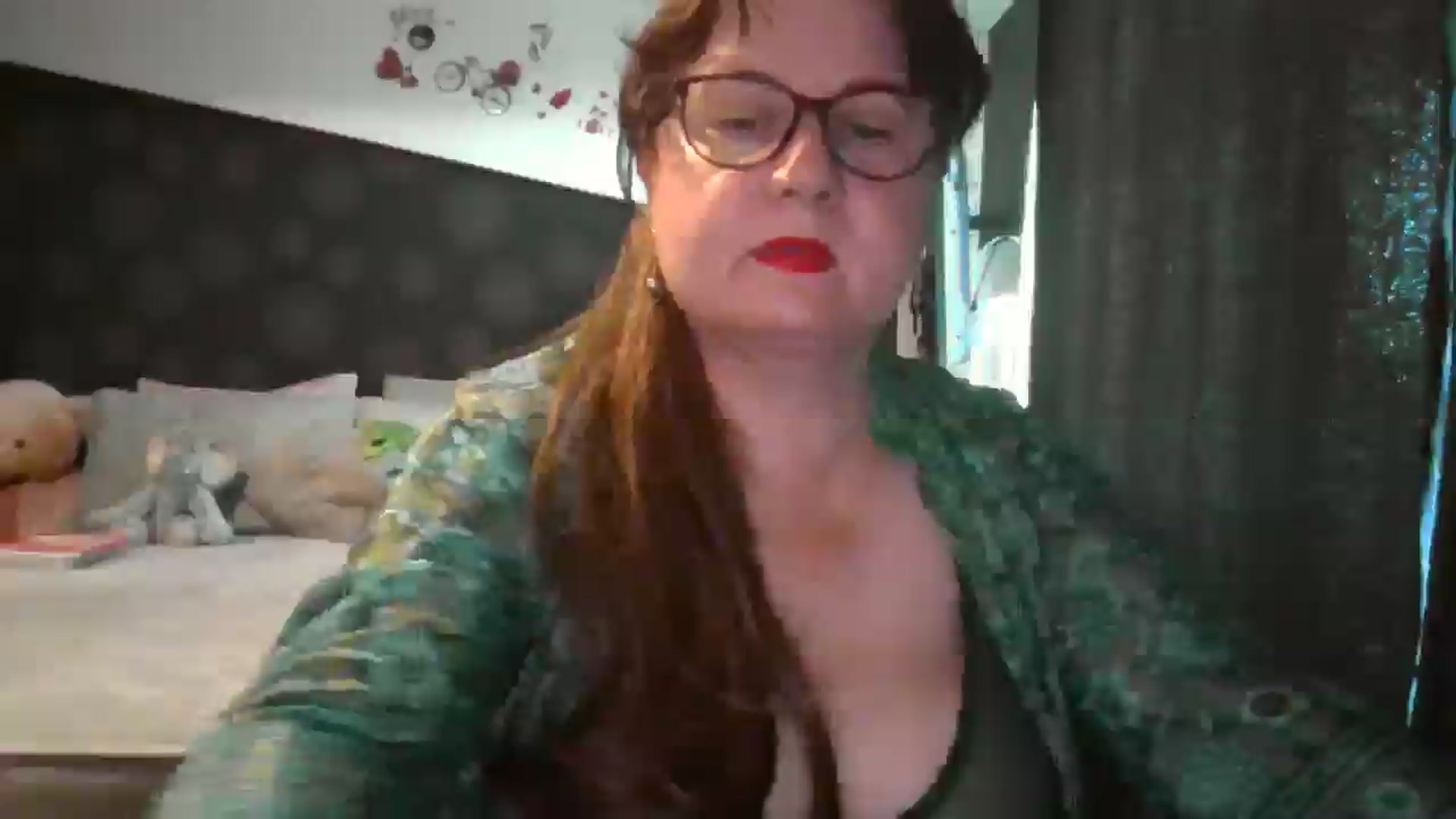 Gallery image thumbnail from PurpleAurora's myfreecams stream on, 08/01/2025, 09:54 image 4 of 20
