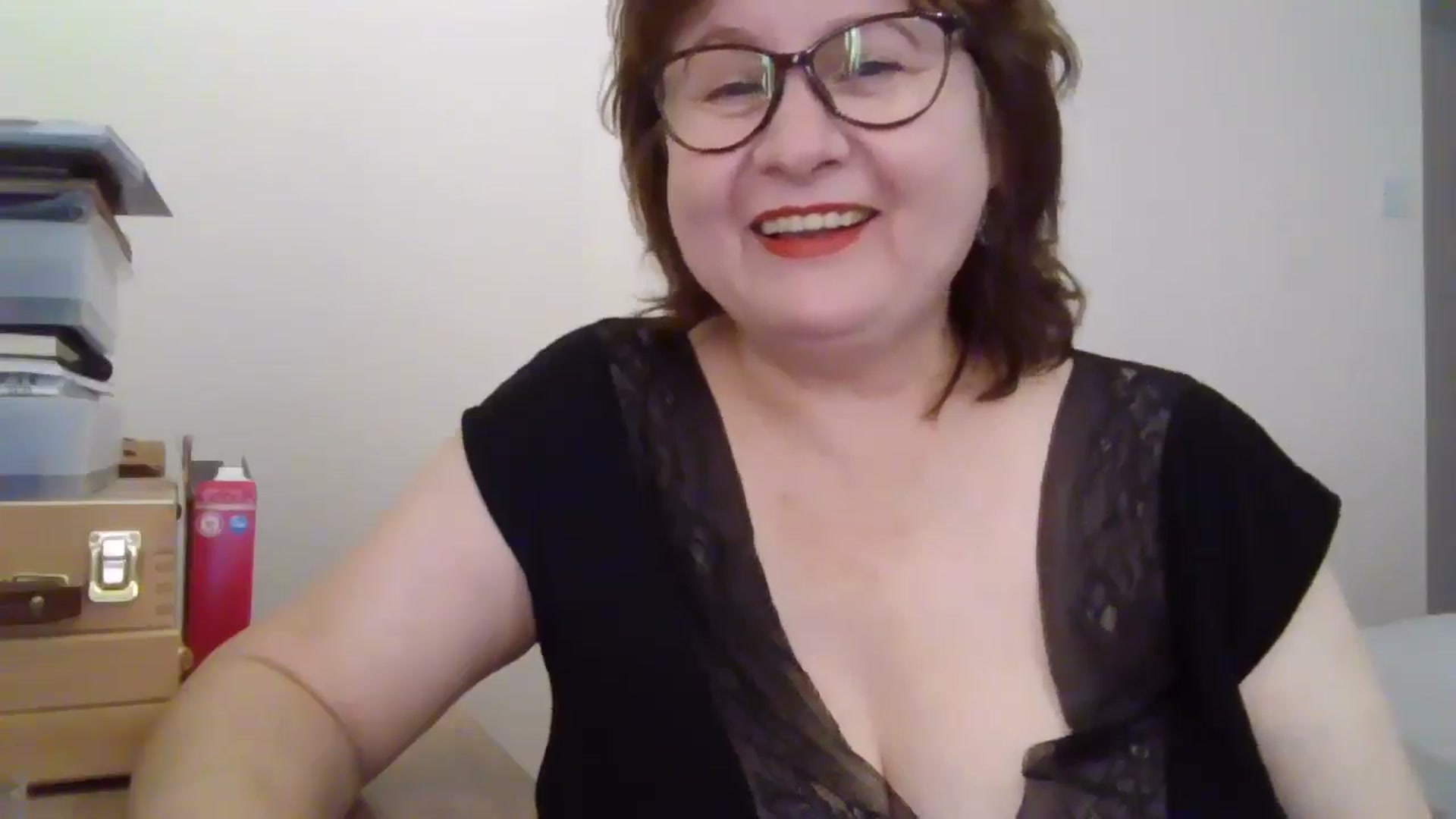 Gallery image thumbnail from PurpleAurora's myfreecams stream on, 08/09/2025, 16:53 image 13 of 20