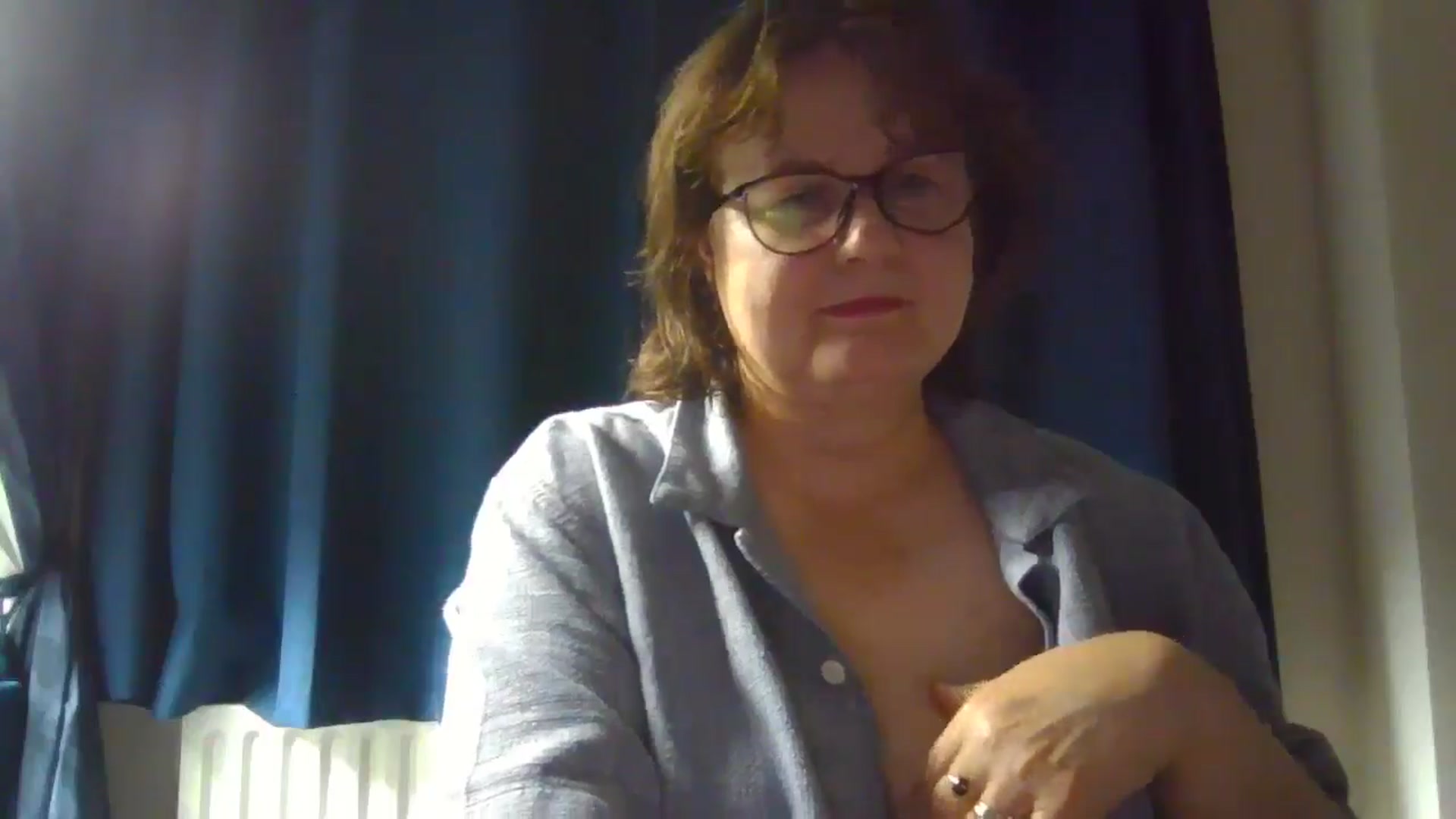 Gallery image thumbnail from PurpleAurora's myfreecams stream on, 08/10/2025, 18:41 image 7 of 20