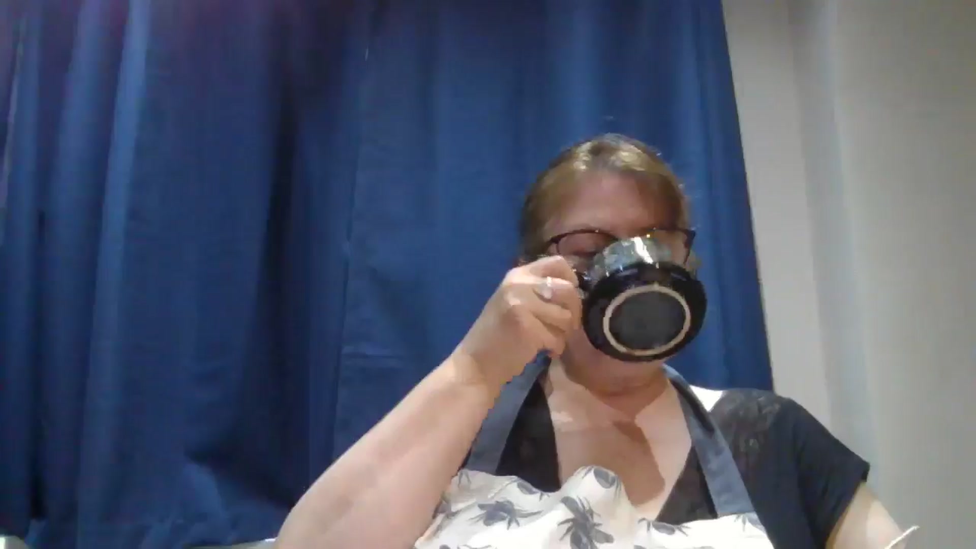 Gallery image thumbnail from PurpleAurora's myfreecams stream on, 08/12/2025, 11:50 image 11 of 20