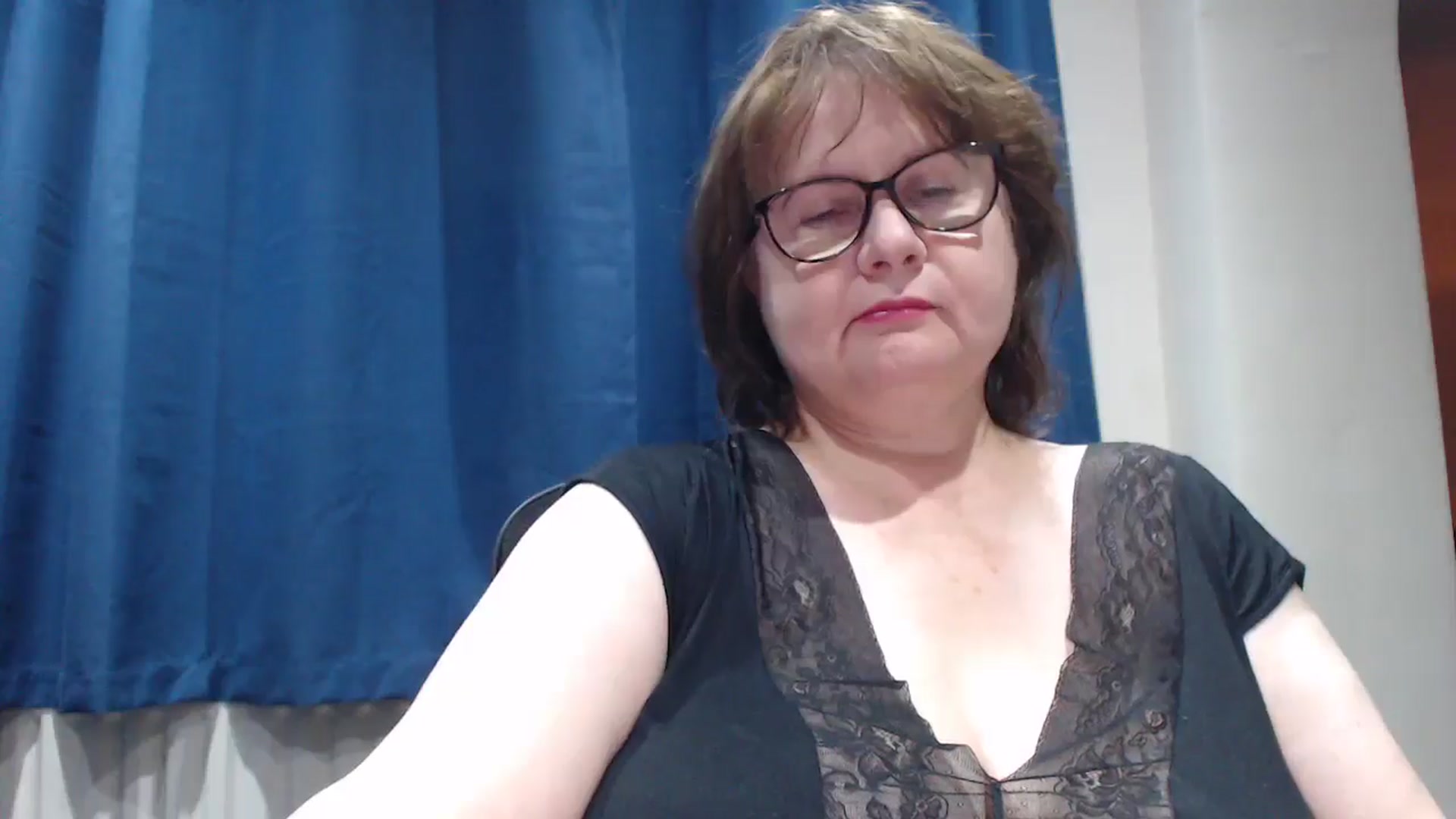 Gallery image thumbnail from PurpleAurora's myfreecams stream on, 08/12/2025, 22:09 image 8 of 20