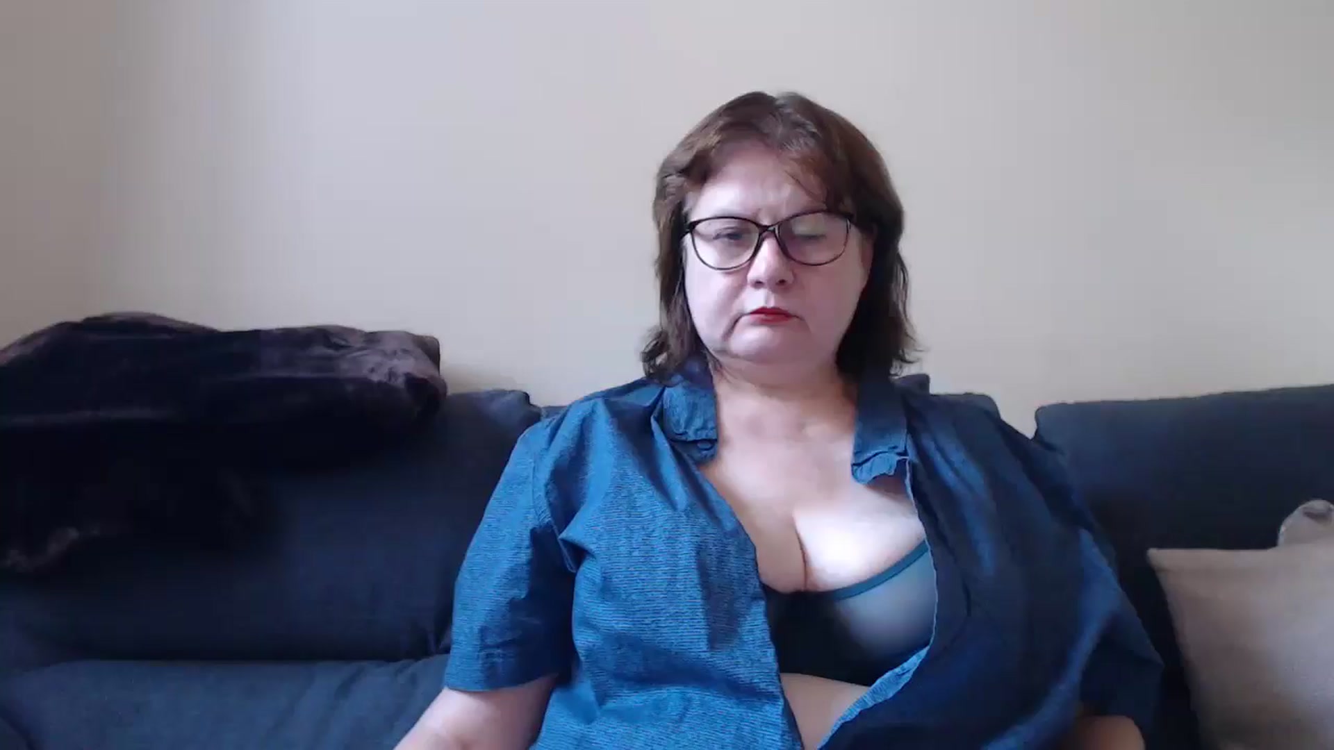 Gallery image thumbnail from PurpleAurora's myfreecams stream on, 08/17/2025, 12:48 image 18 of 20