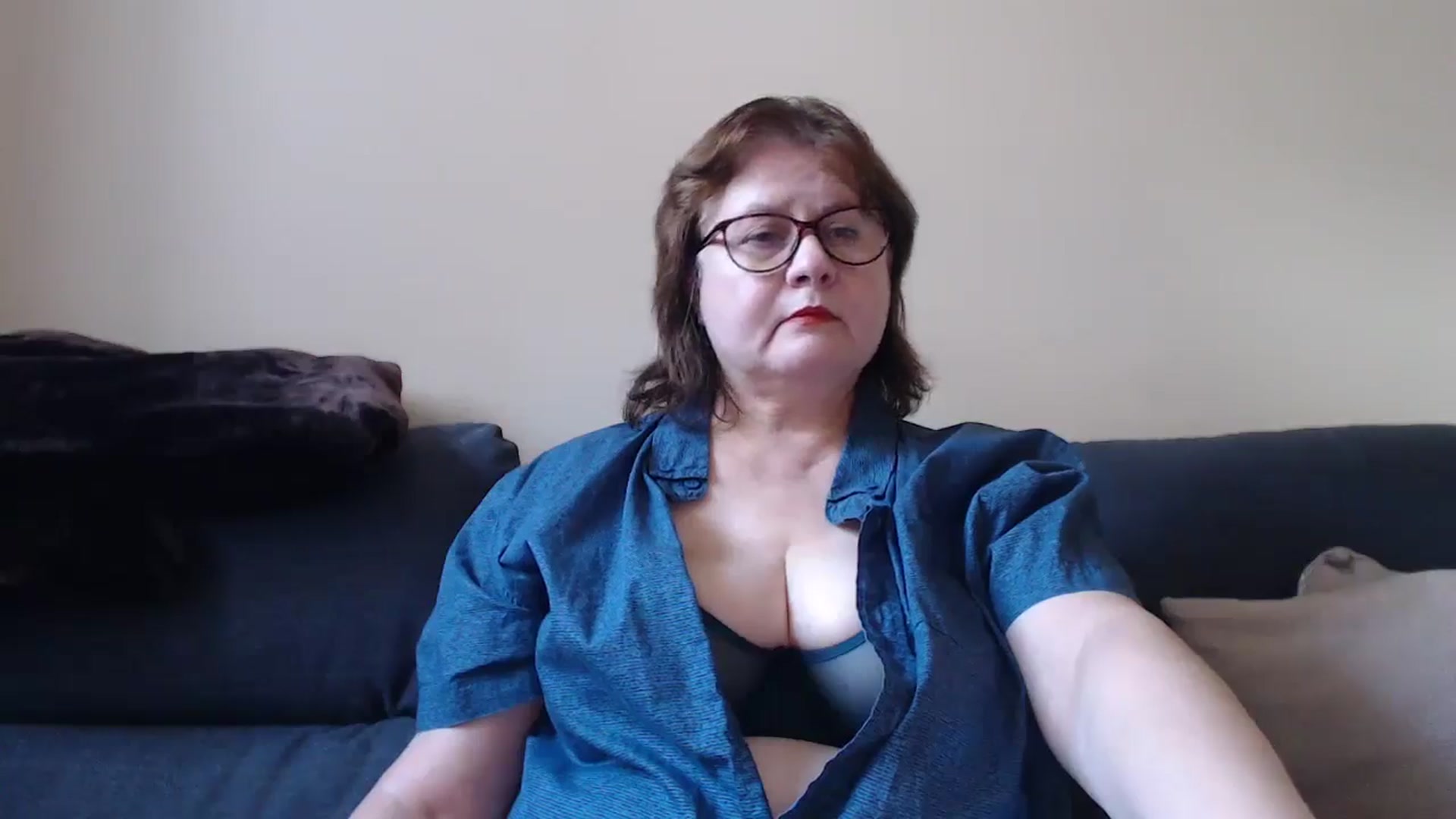 Gallery image thumbnail from PurpleAurora's myfreecams stream on, 08/17/2025, 12:48 image 16 of 20