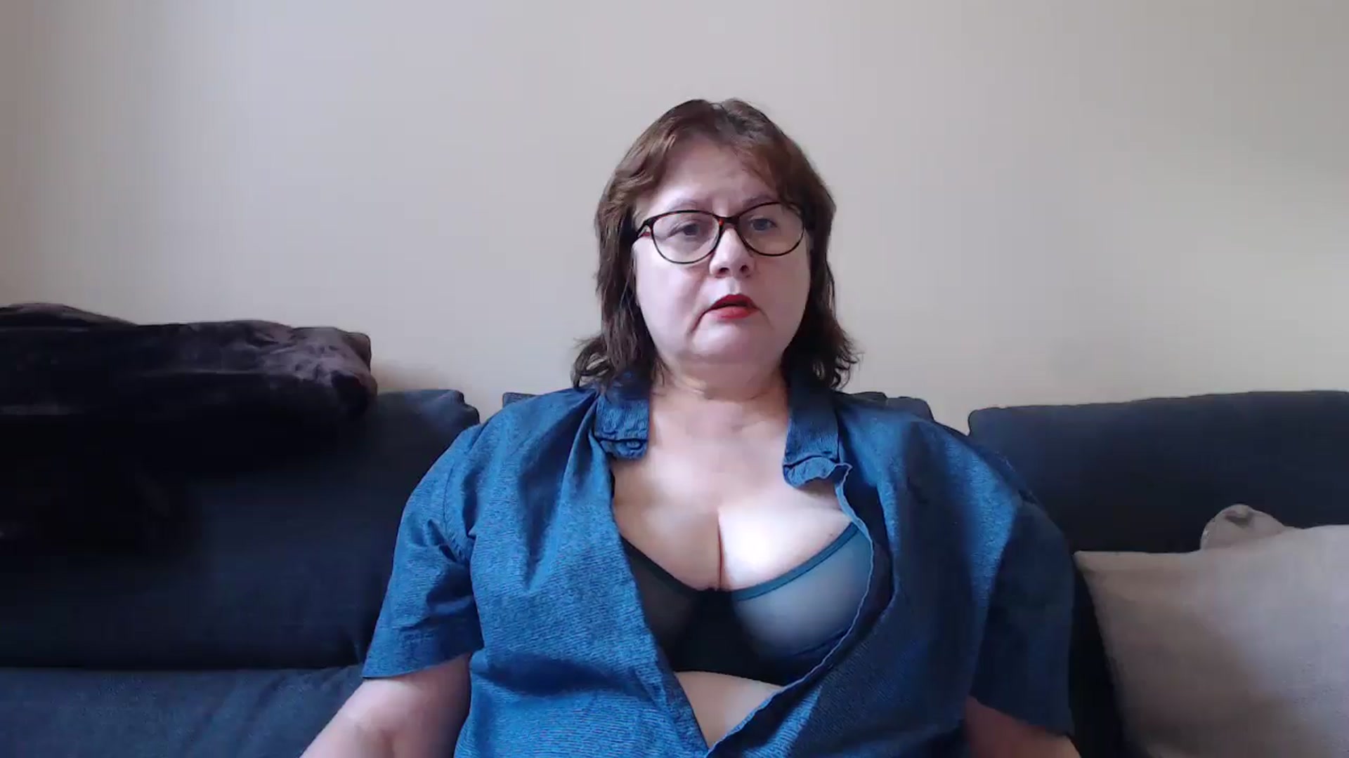 Gallery image thumbnail from PurpleAurora's myfreecams stream on, 08/17/2025, 12:48 image 12 of 20