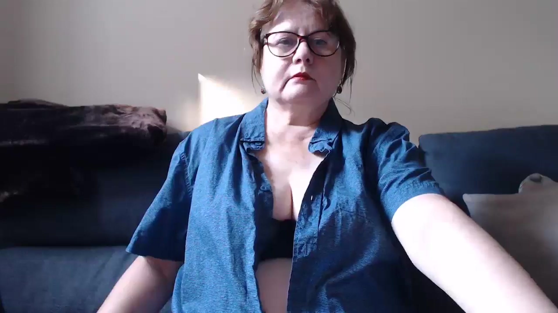 Gallery image thumbnail from PurpleAurora's myfreecams stream on, 08/17/2025, 17:21 image 2 of 20