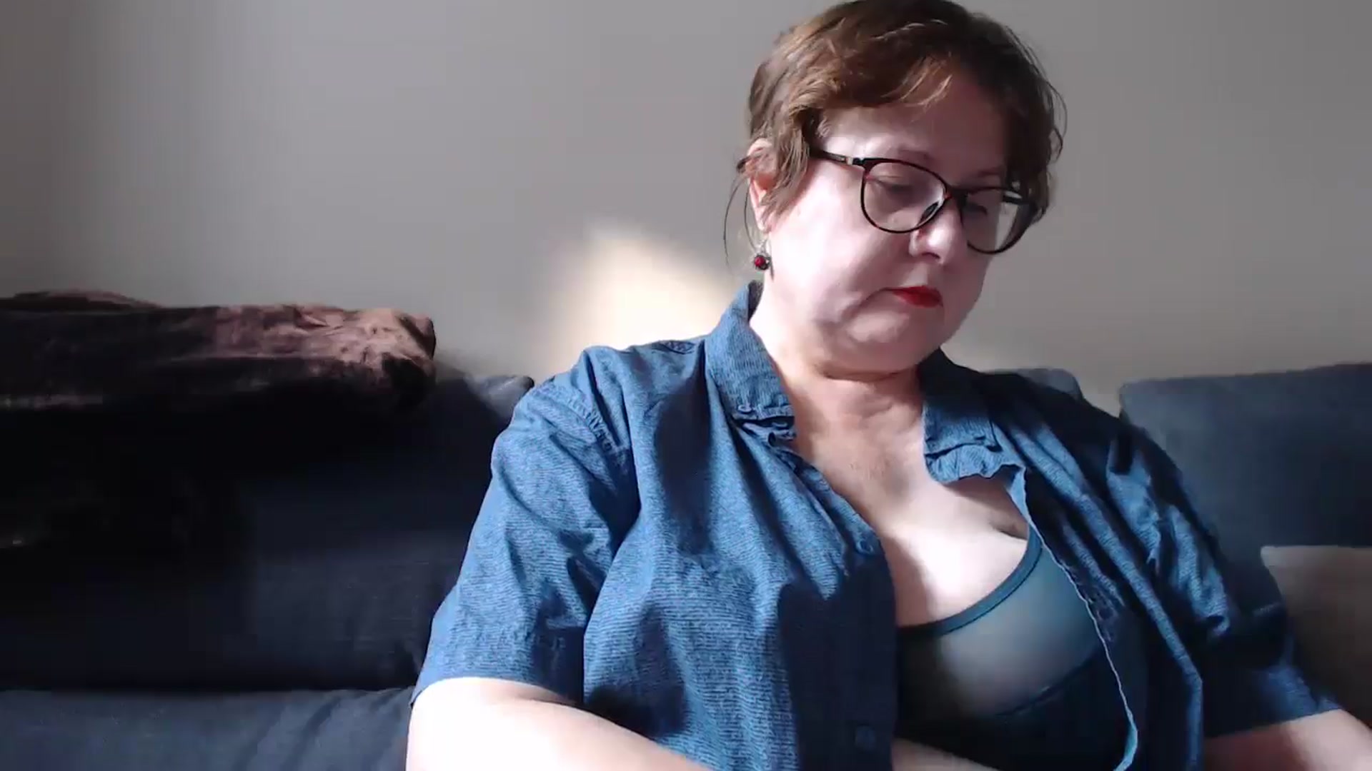 Gallery image thumbnail from PurpleAurora's myfreecams stream on, 08/17/2025, 17:21 image 7 of 20